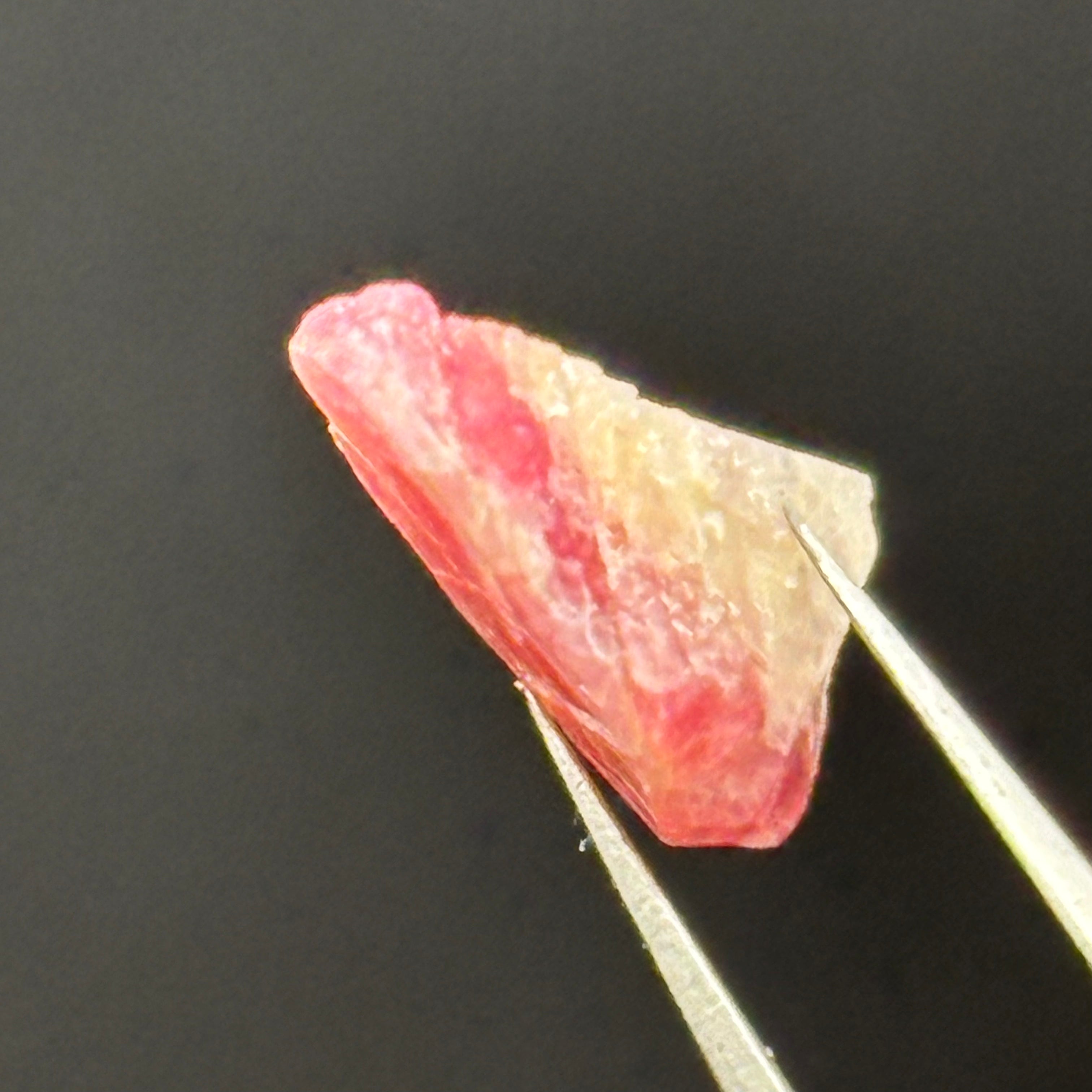 Raspberry Beryl (Pezzottaite) - 200