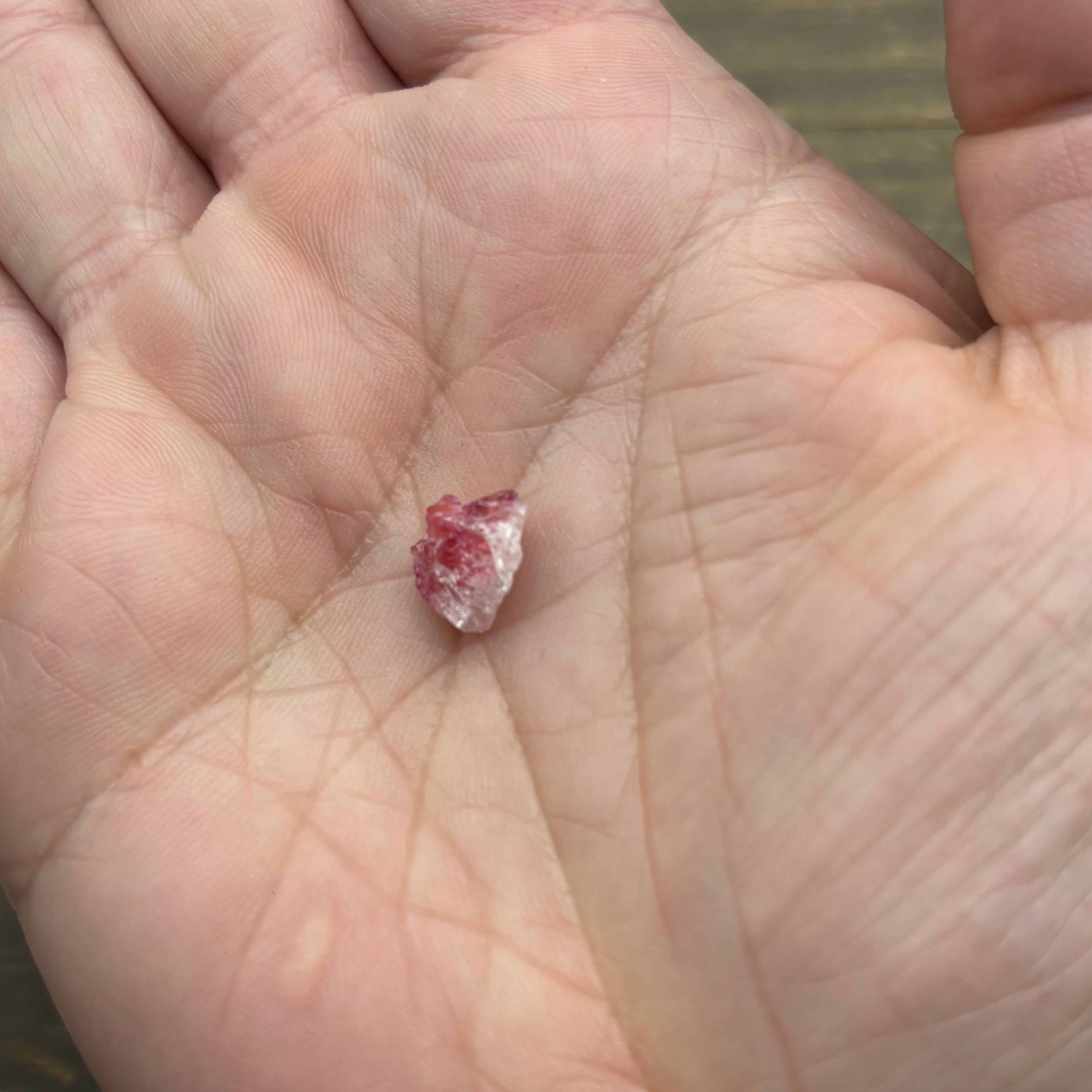 Raspberry Beryl (Pezzottaite) - 201