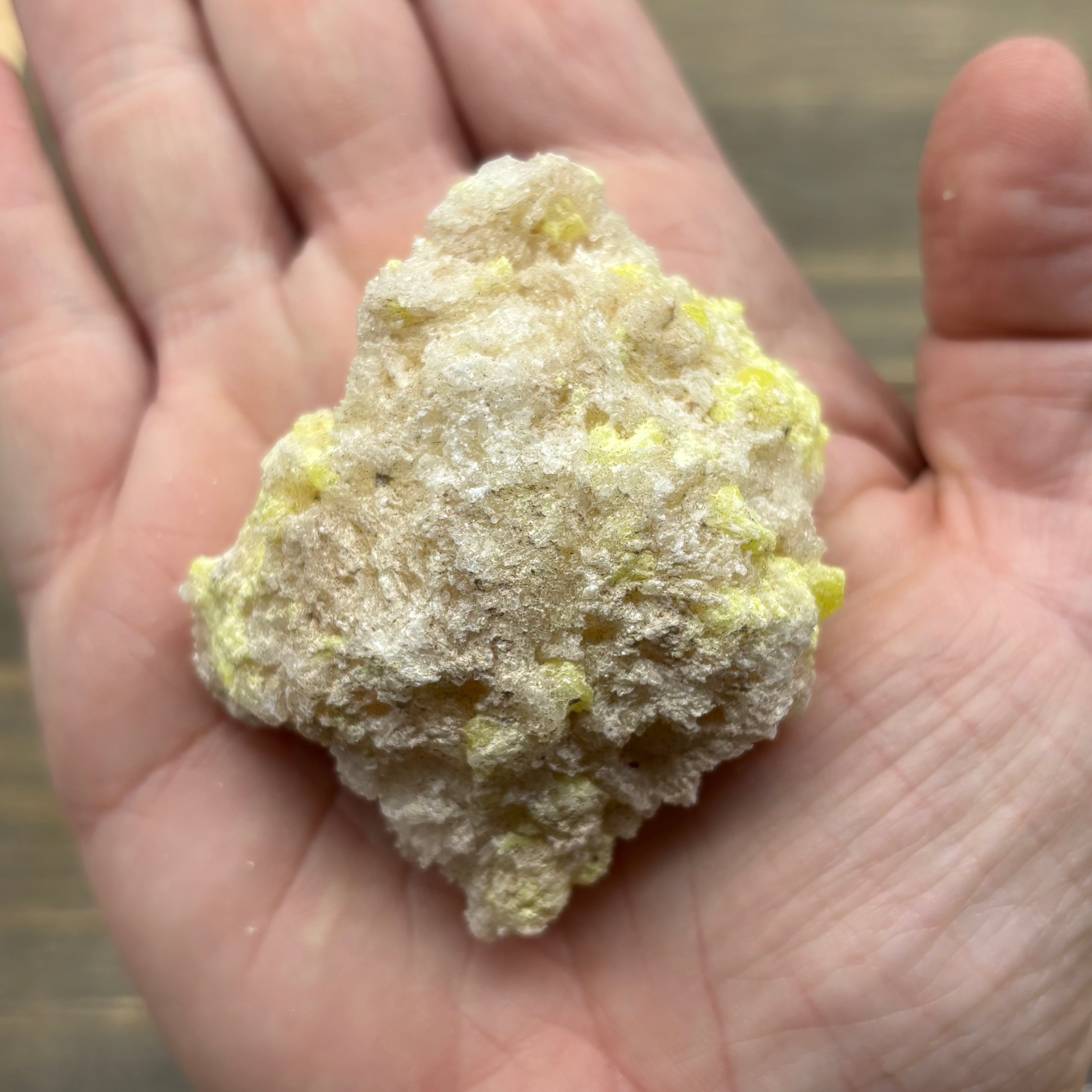 Sulfur on Quartz - 119