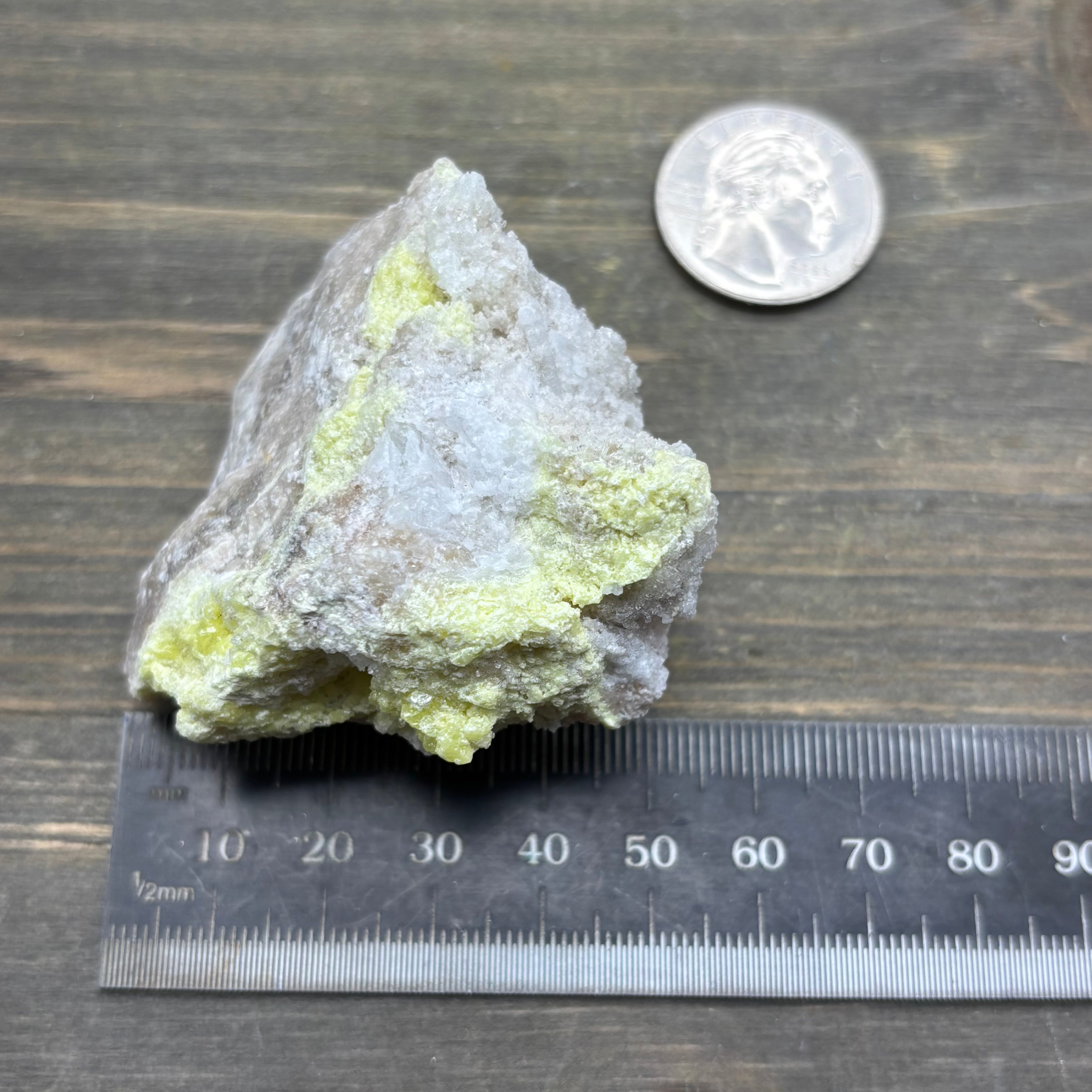 Sulfur on Quartz - 121