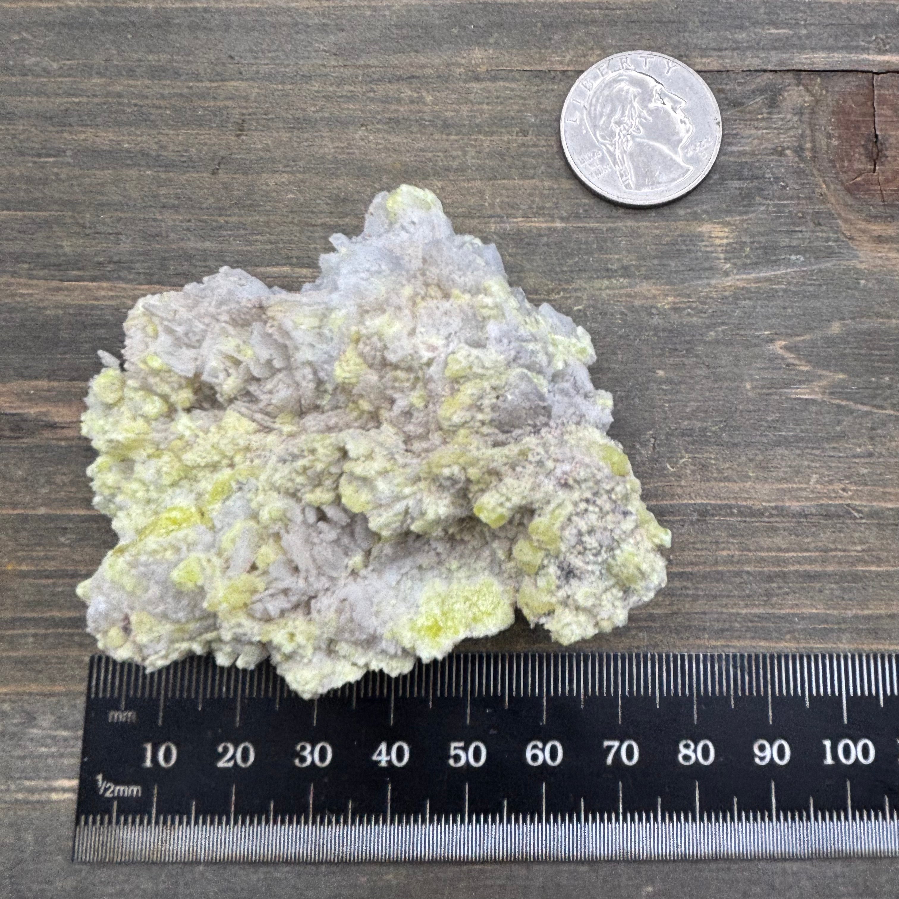 Sulfur on Quartz - 122