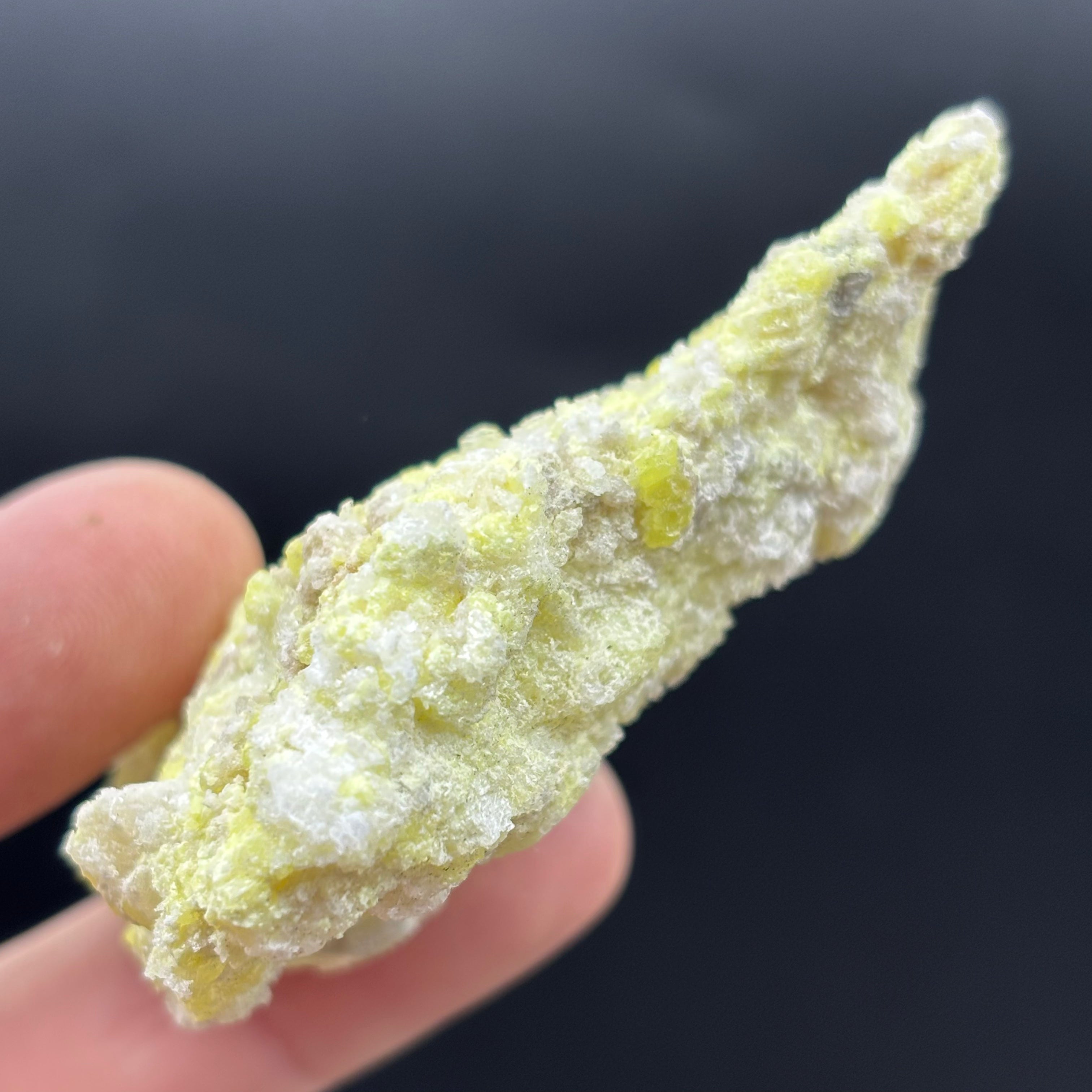 Sulfur on Quartz - 123