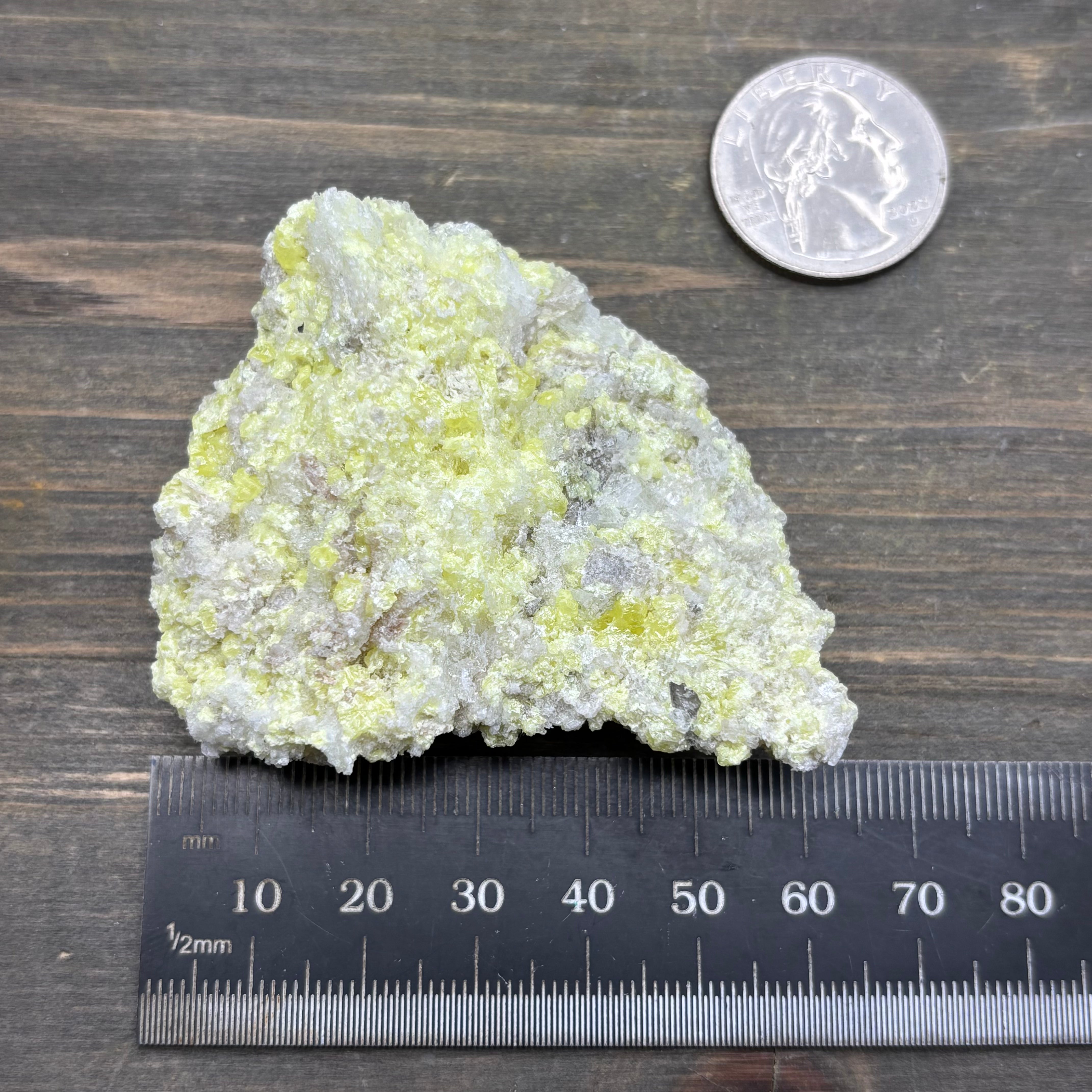 Sulfur on Quartz - 123