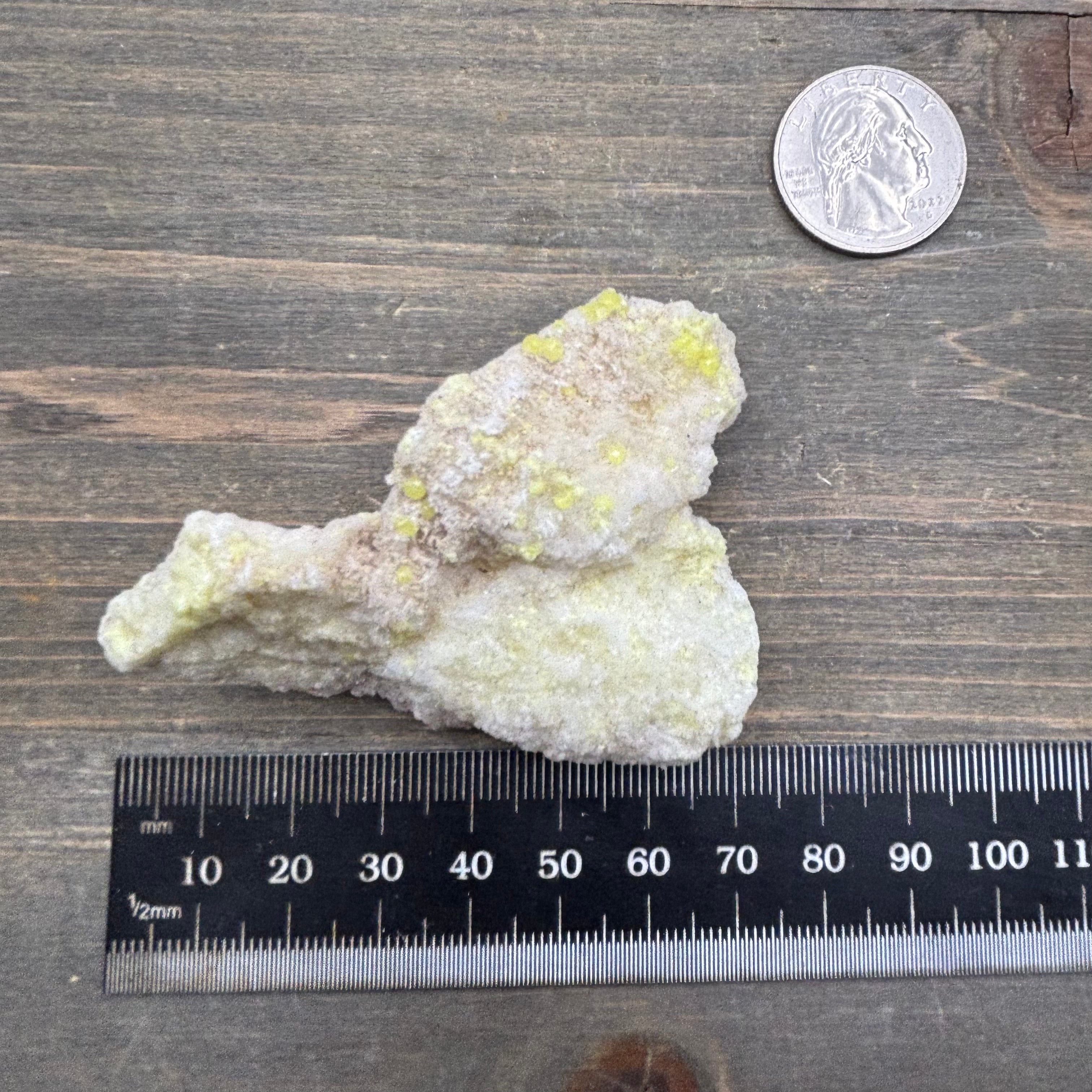 Sulfur on Quartz - 125