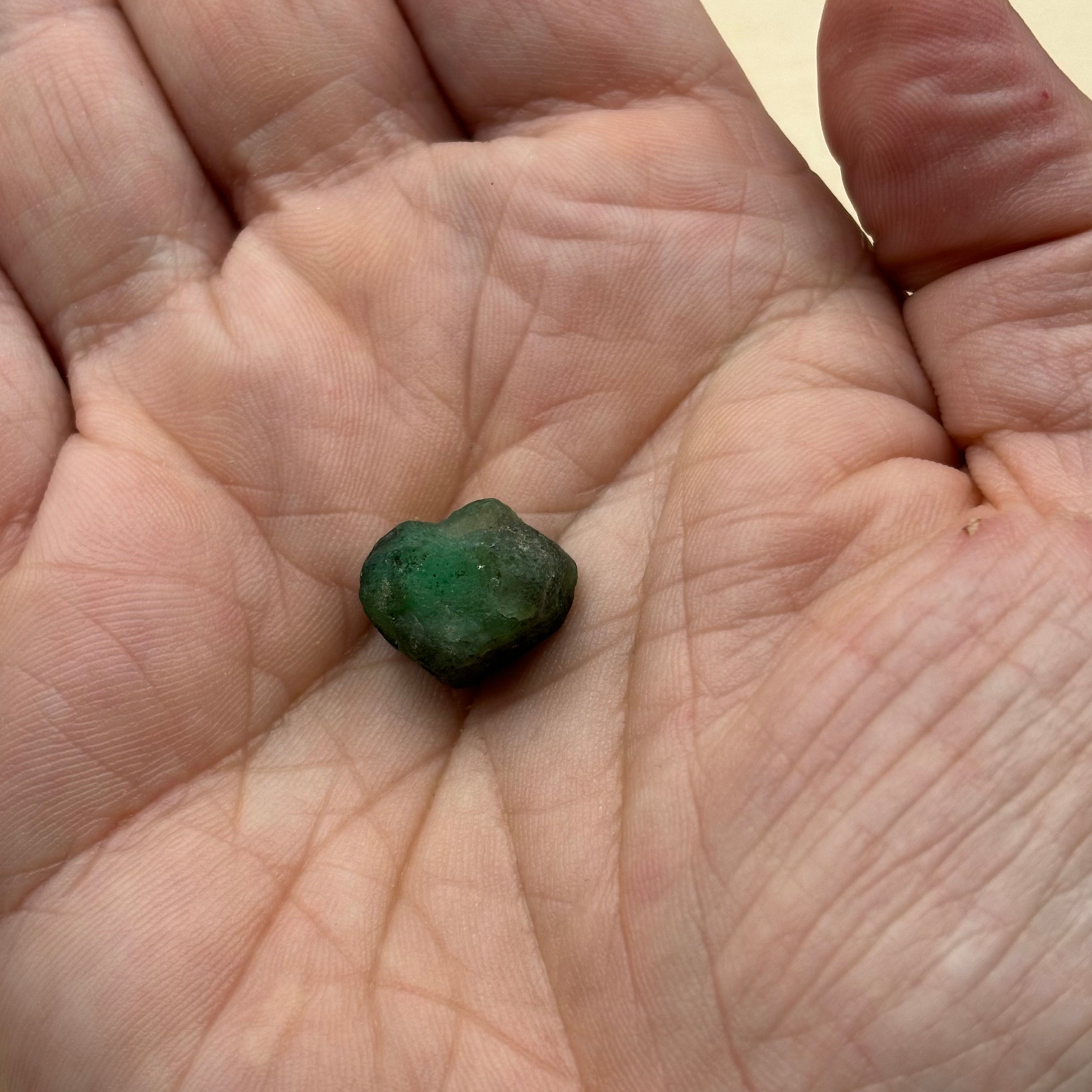 Emerald, Natural Rough - 026