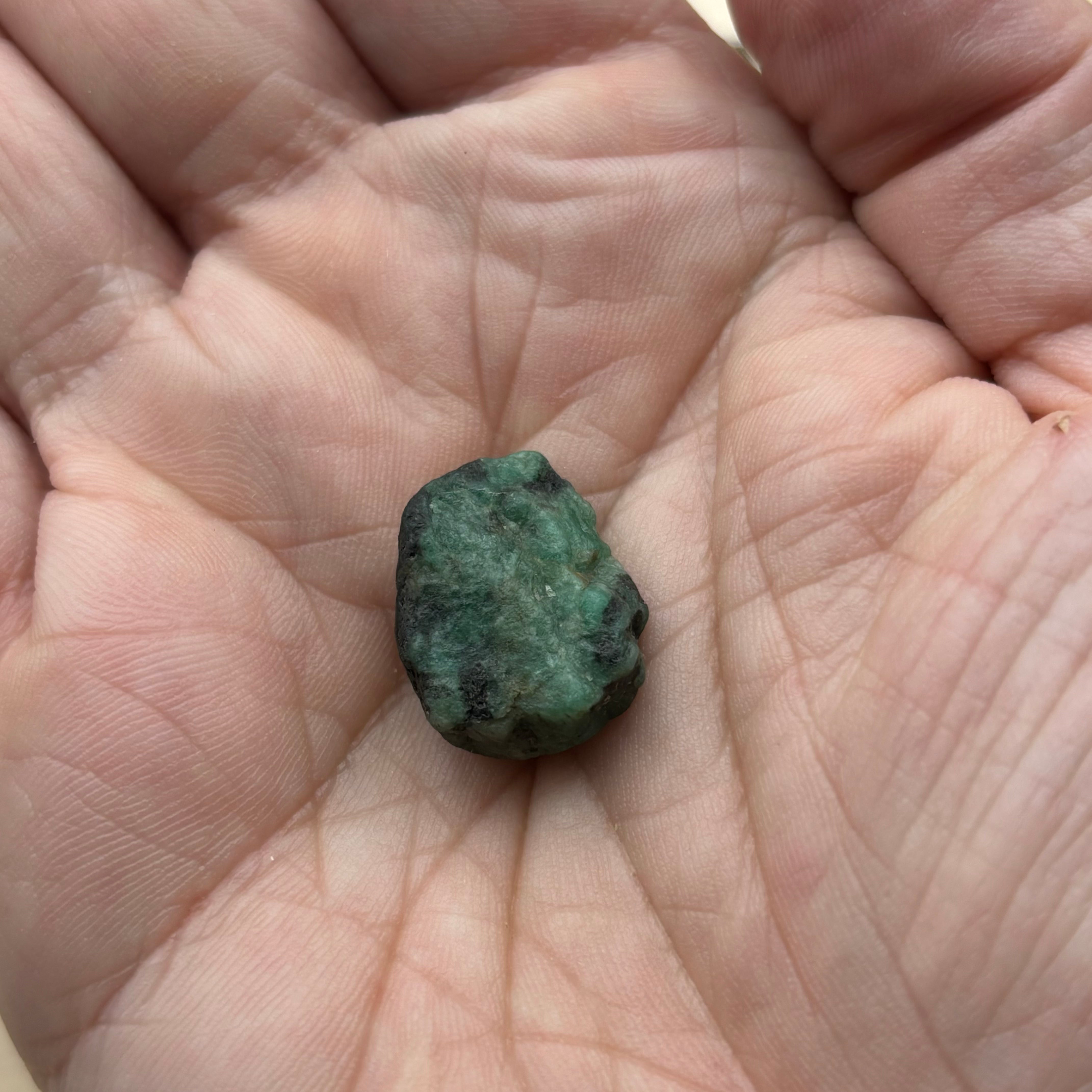 Emerald, Natural Rough - 028