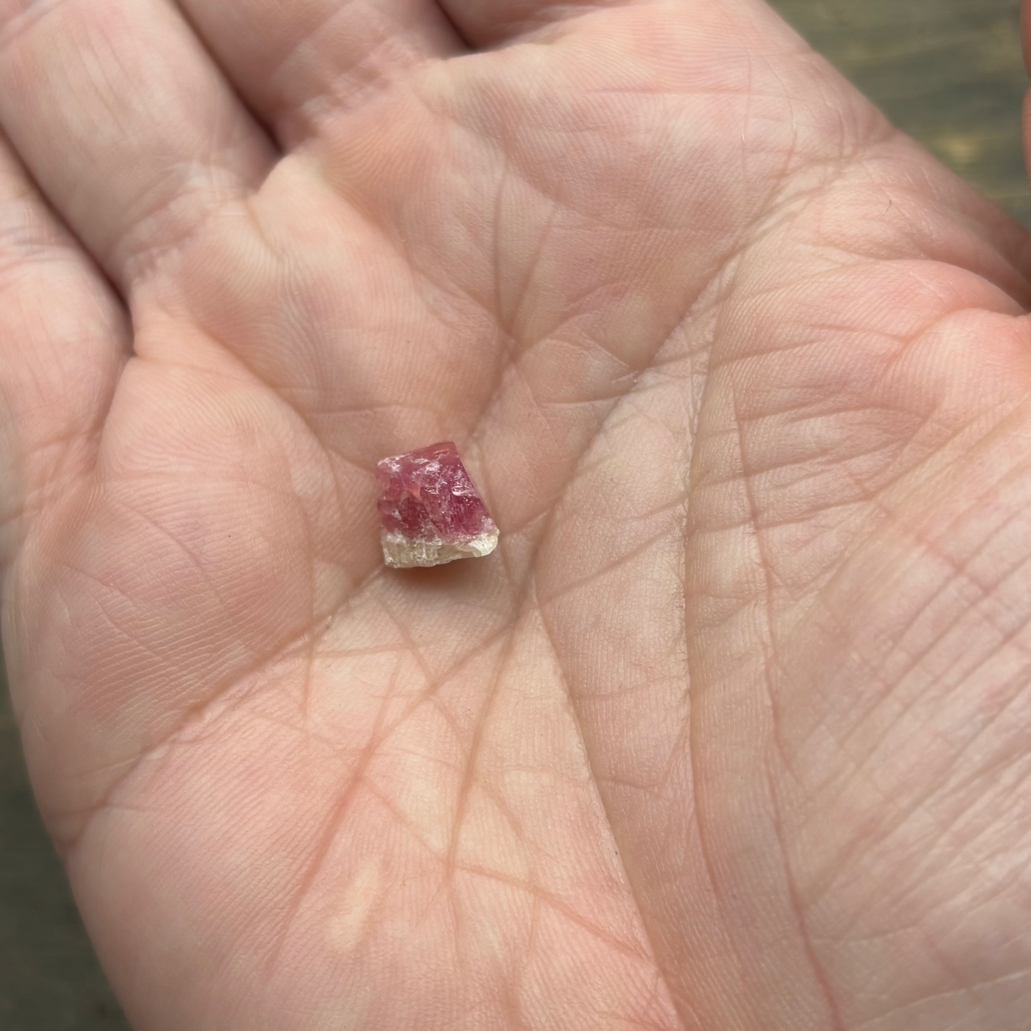 Raspberry Beryl (Pezzottaite) - 219