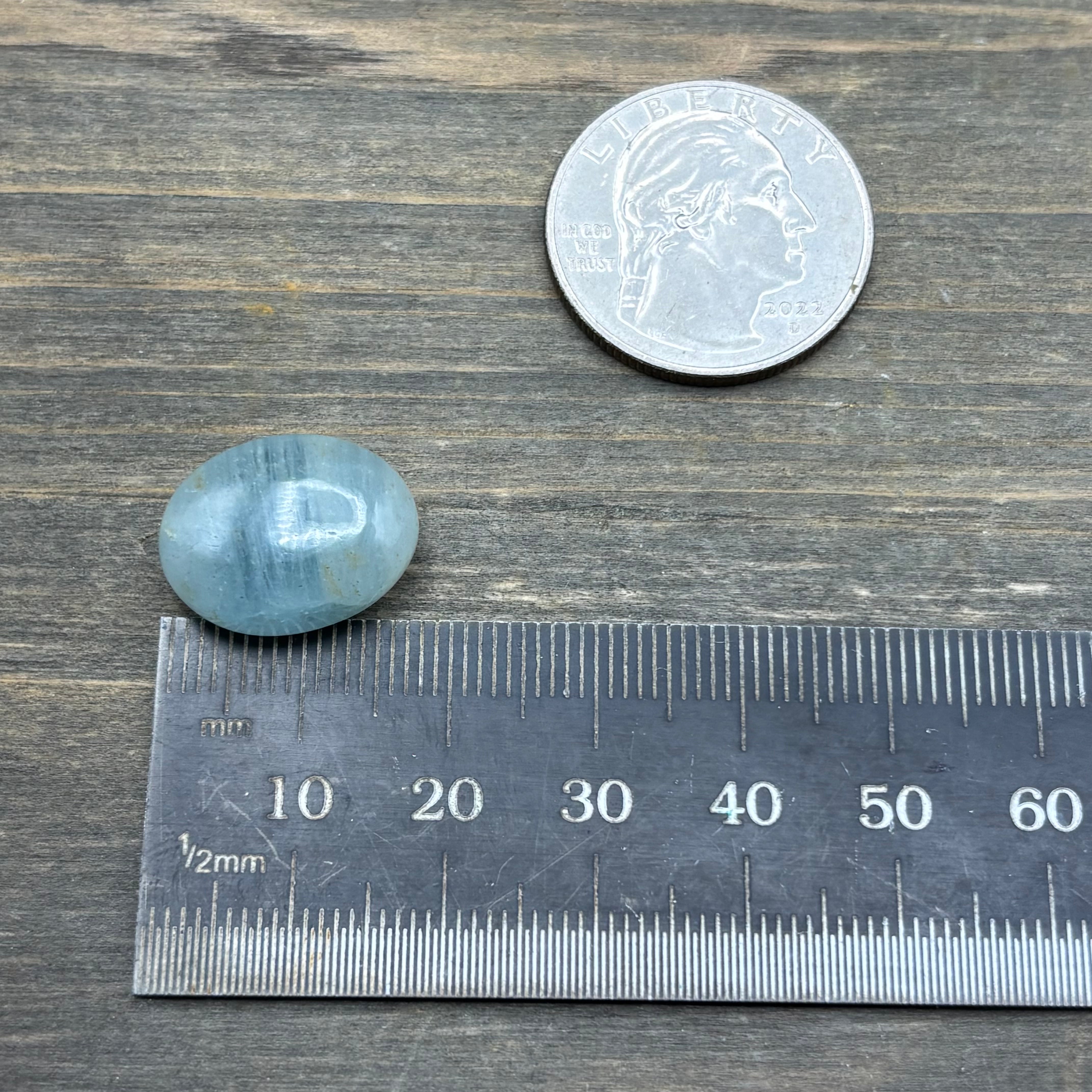 Aquamarine Magic Oval - 008