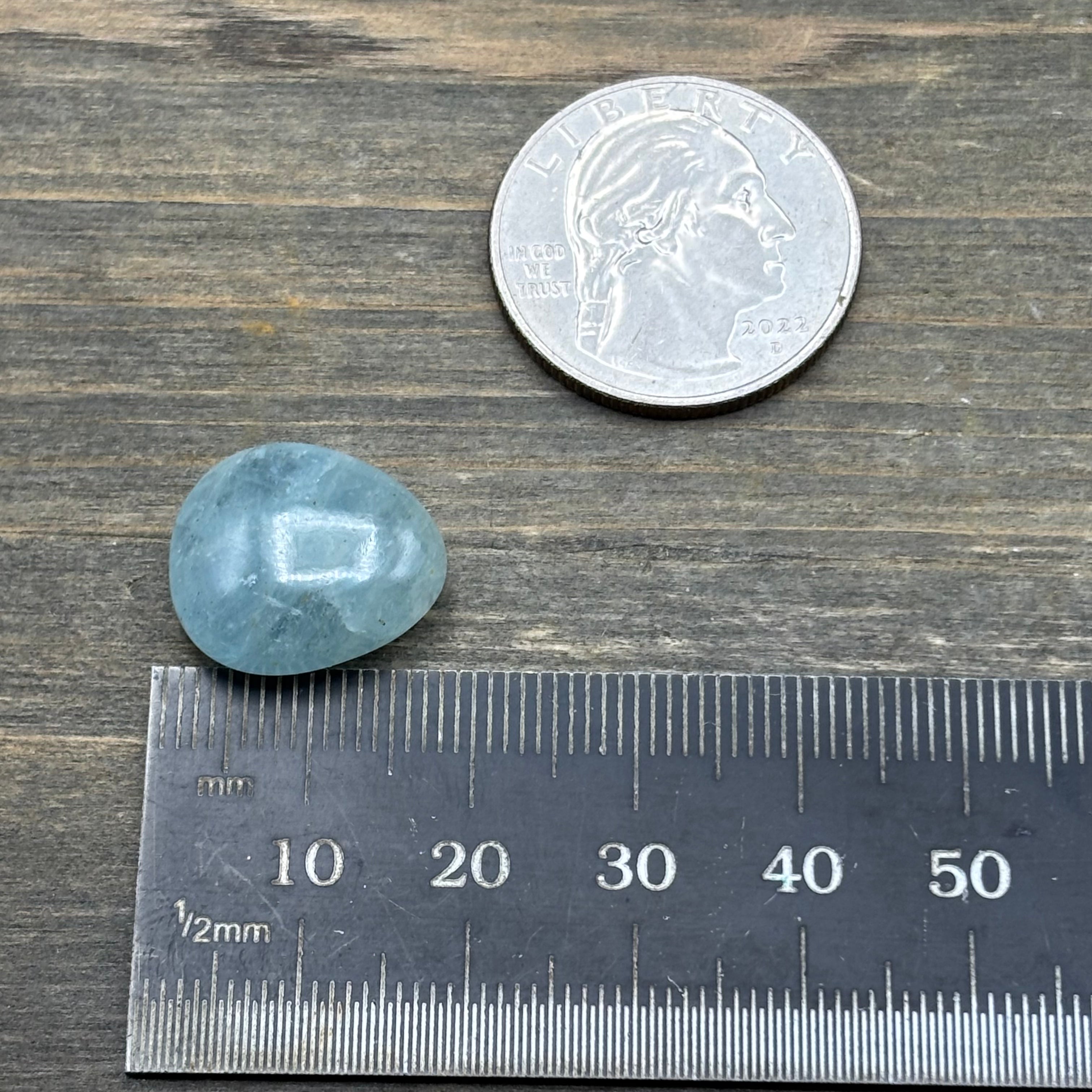 Aquamarine Magic Oval - 013