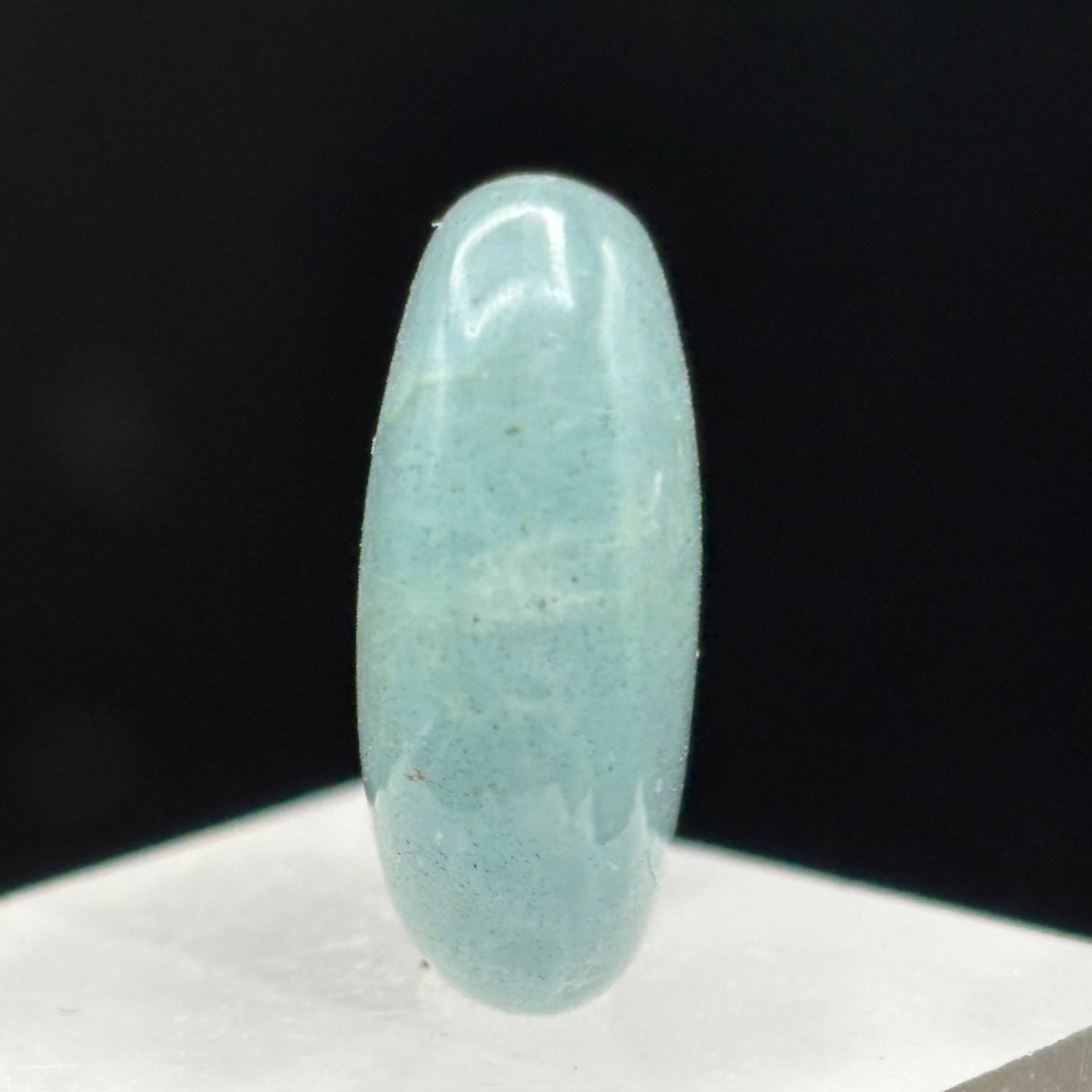 Aquamarine Magic Oval - 015