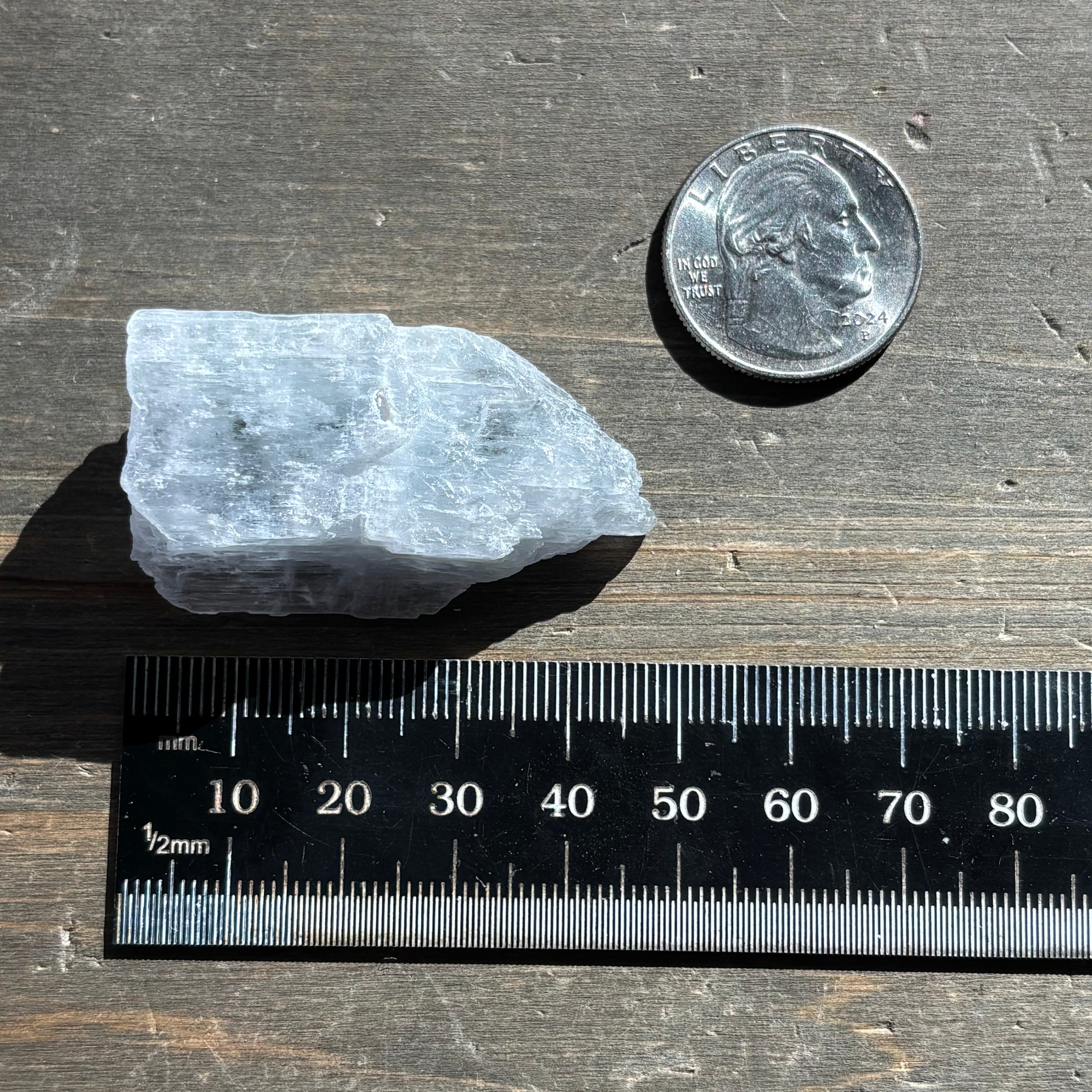 Kunzite (Spodumene) - 032