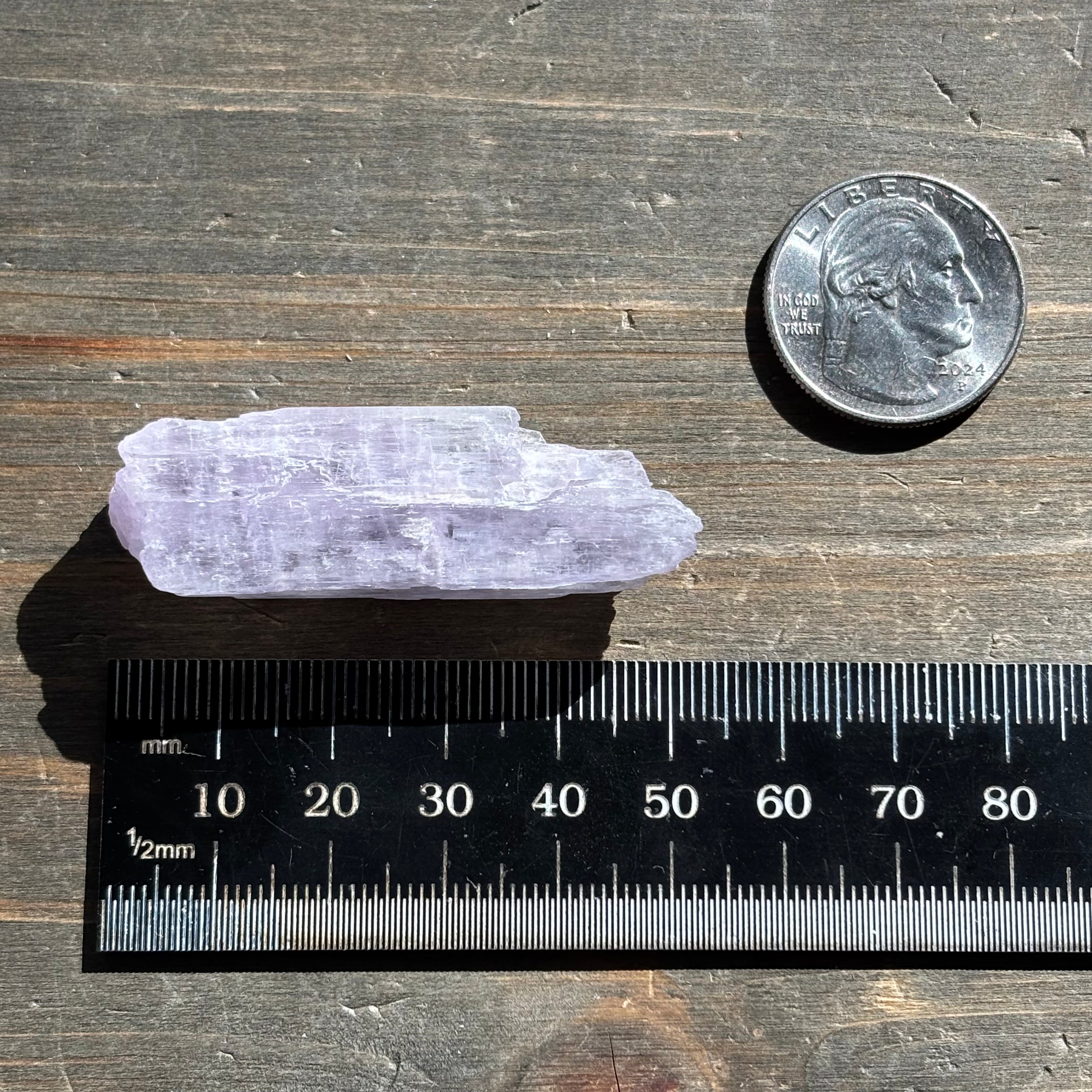 Kunzite (Spodumene) - 033