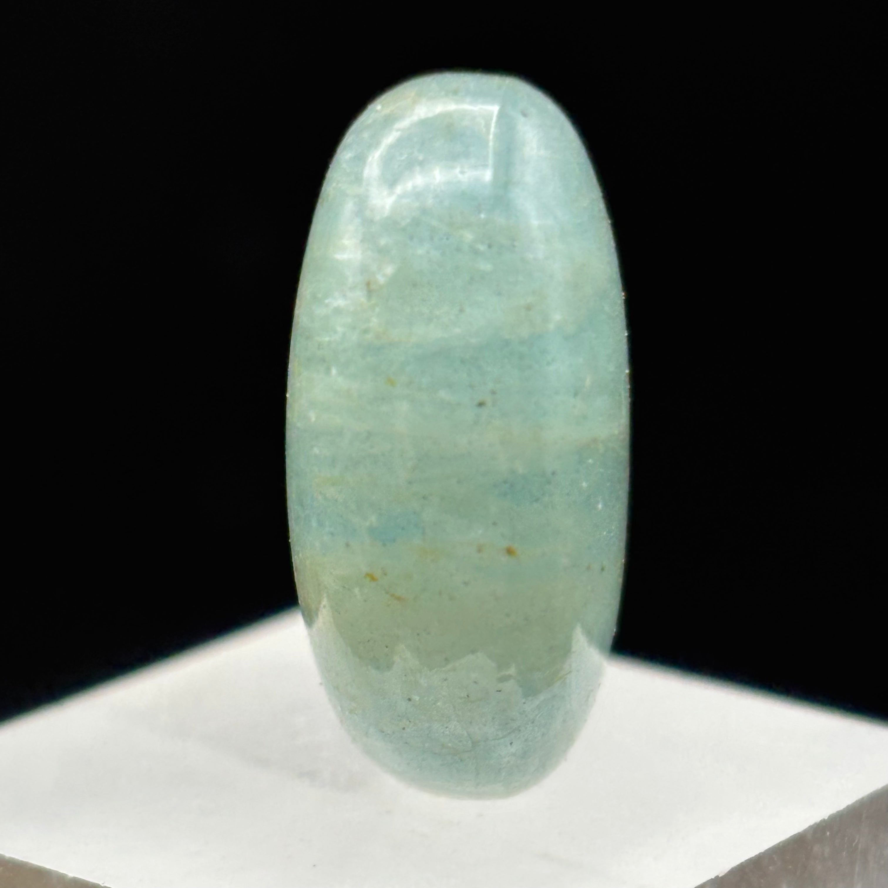Aquamarine Magic Oval - 025