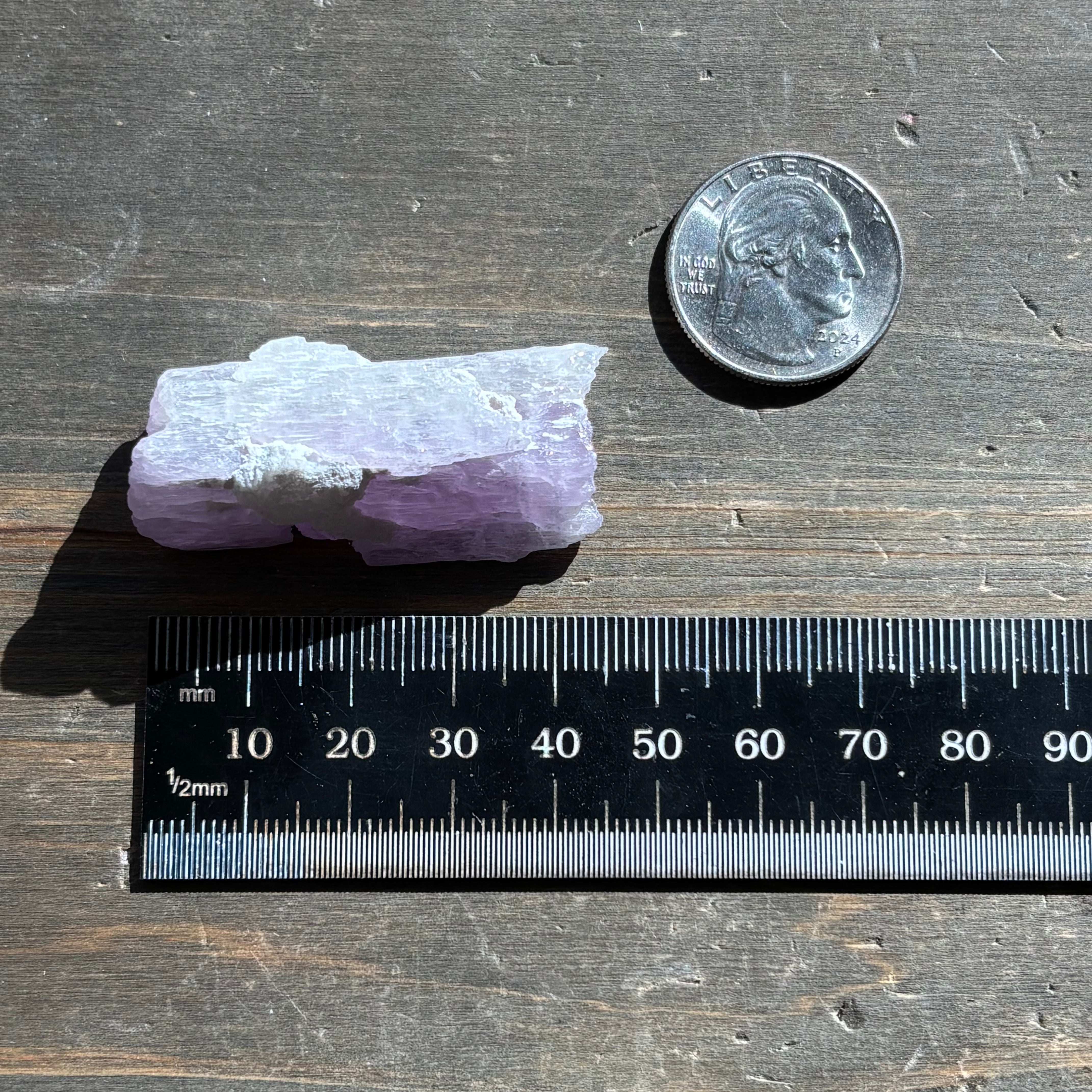 Kunzite (Spodumene) - 036