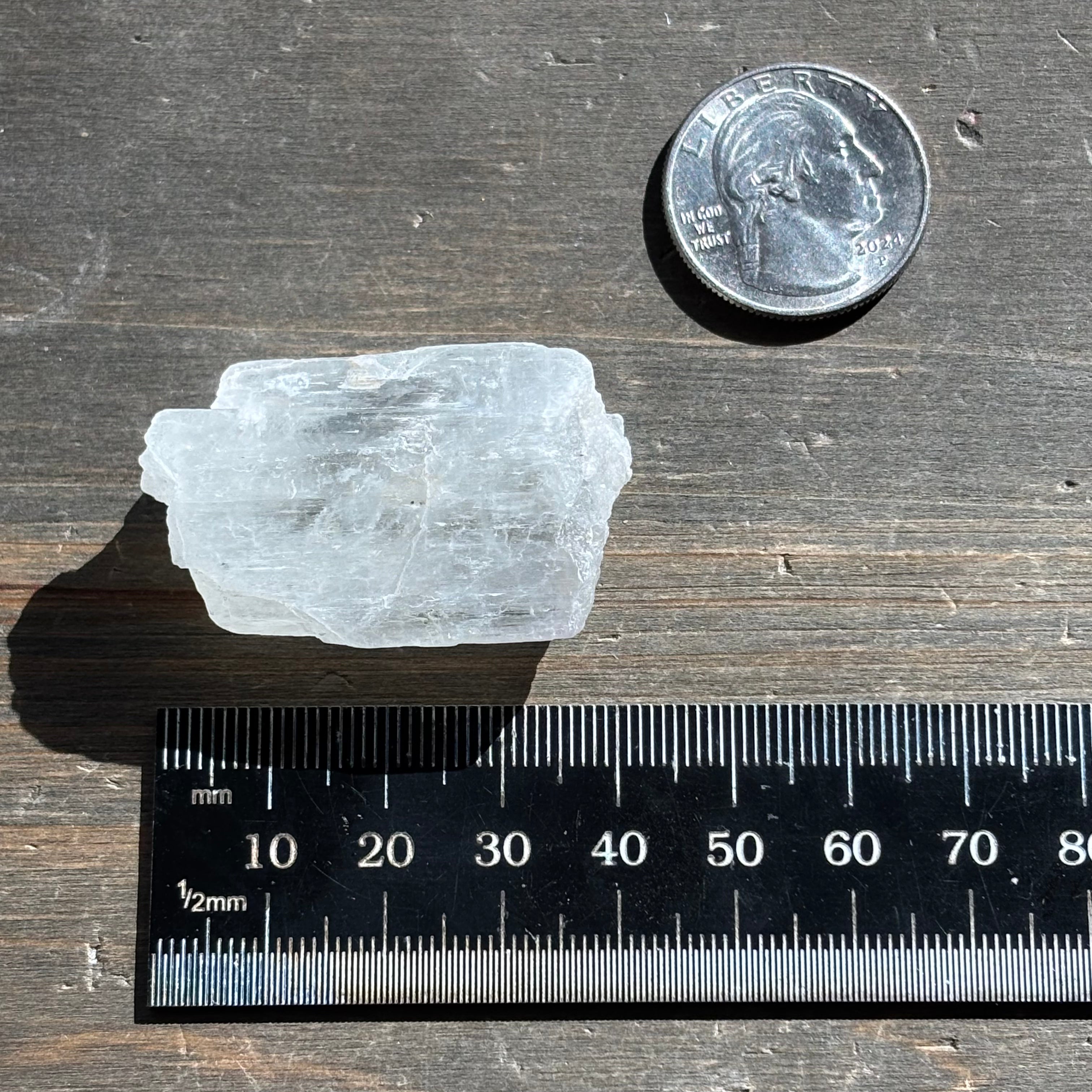 Kunzite (Spodumene) - 039