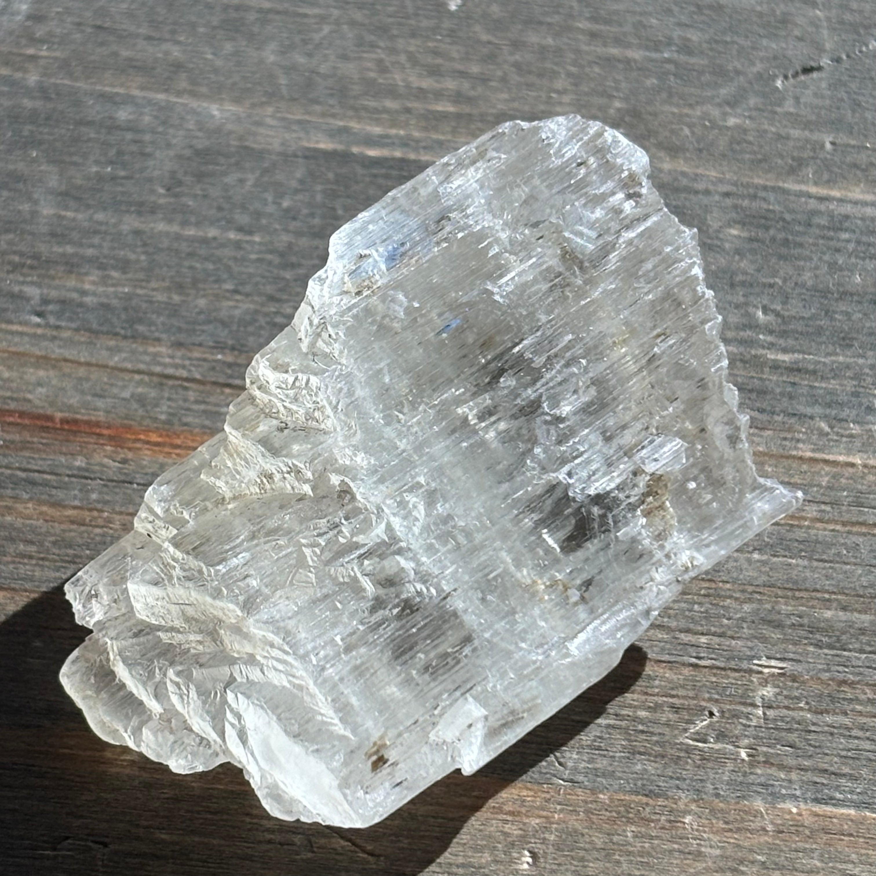 Kunzite (Spodumene) - 040