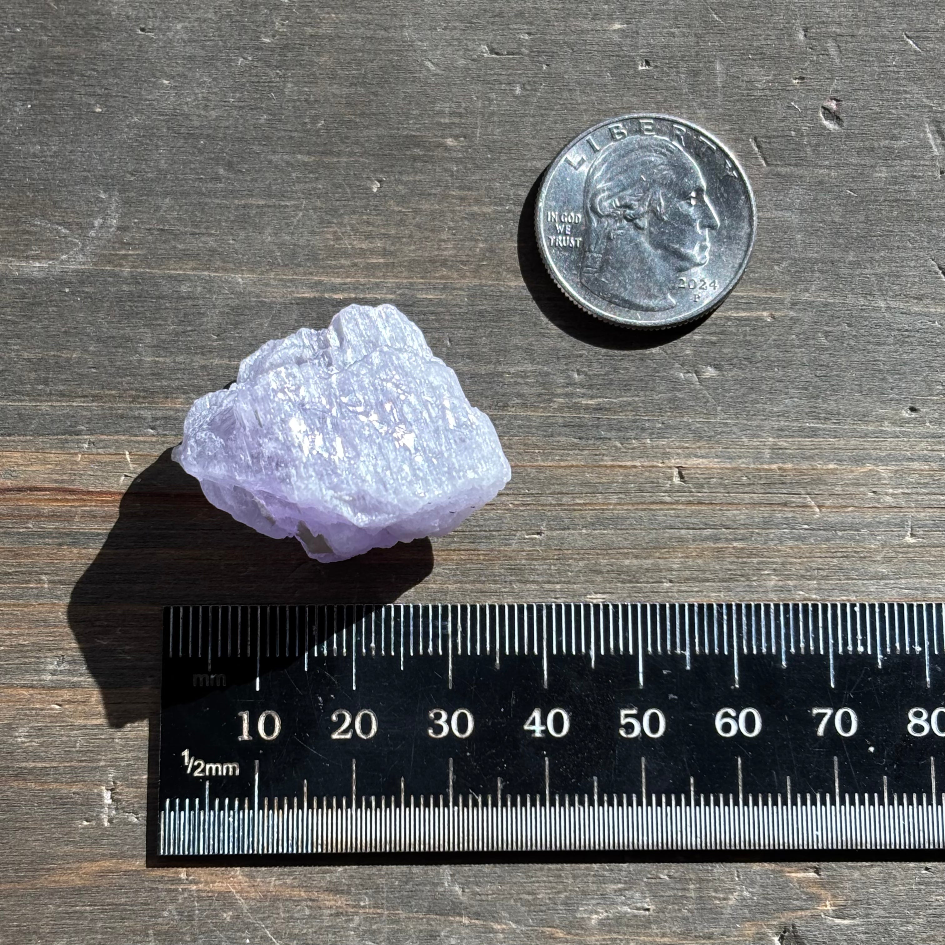 Kunzite (Spodumene) - 041