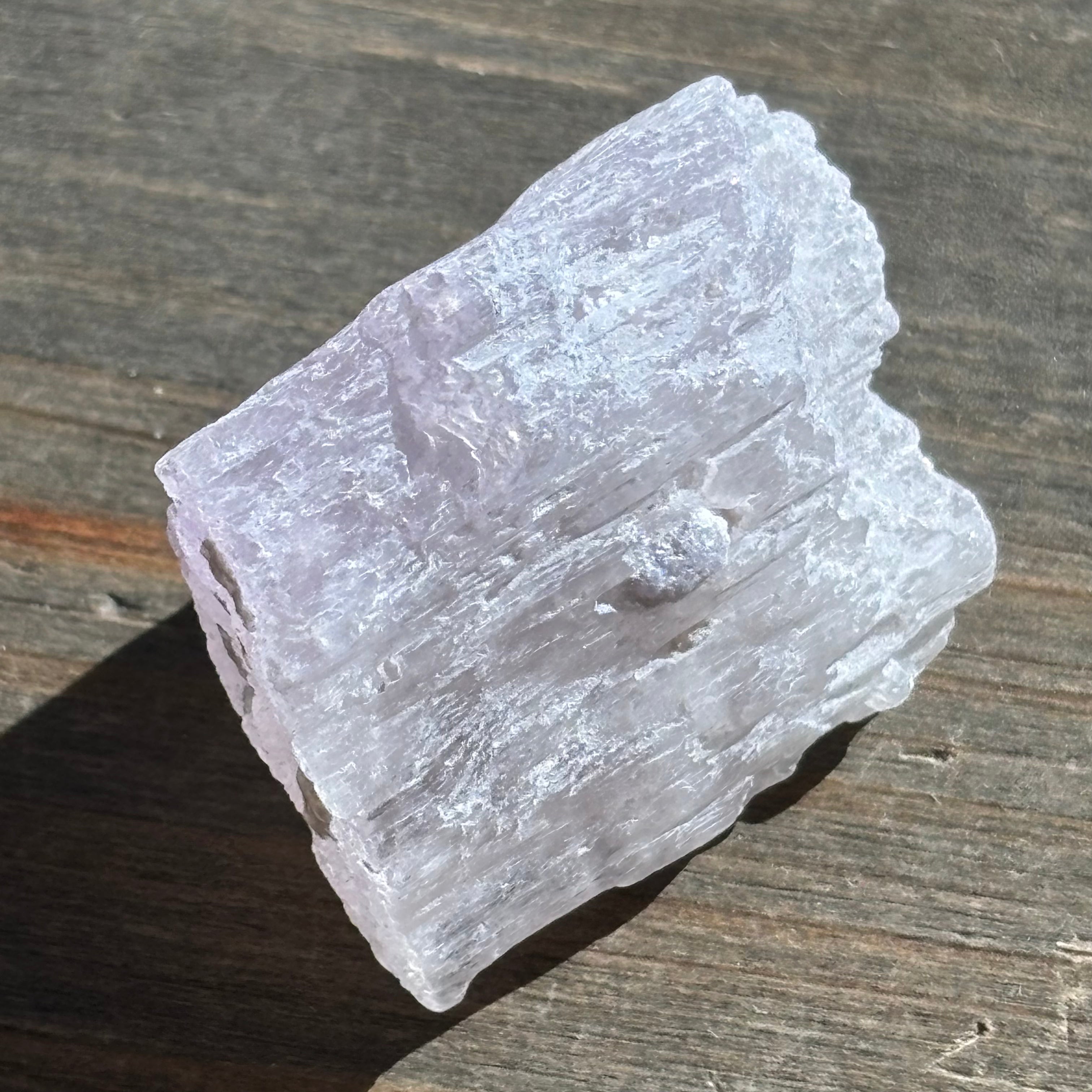 Kunzite (Spodumene) - 042