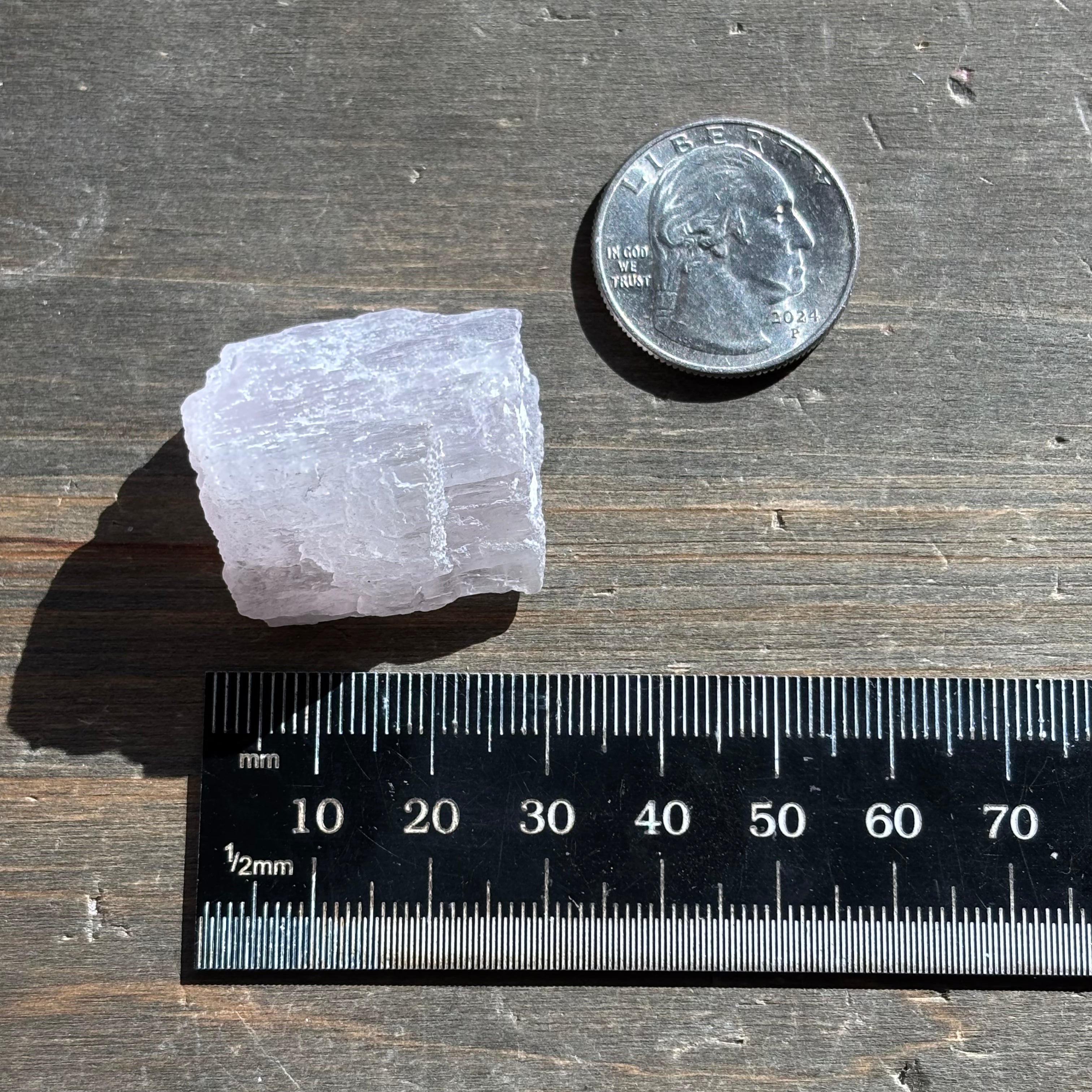 Kunzite (Spodumene) - 042
