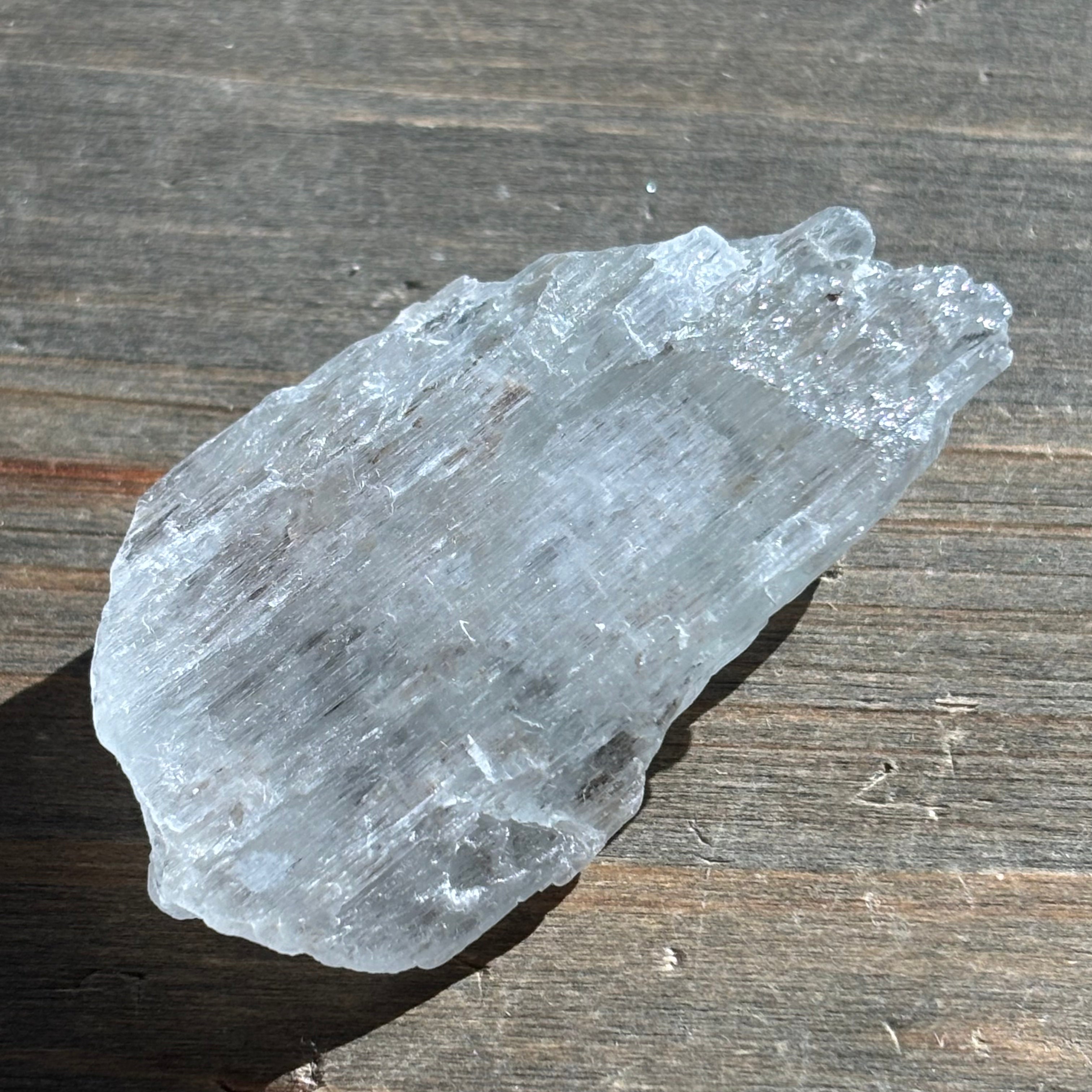 Kunzite (Spodumene) - 043
