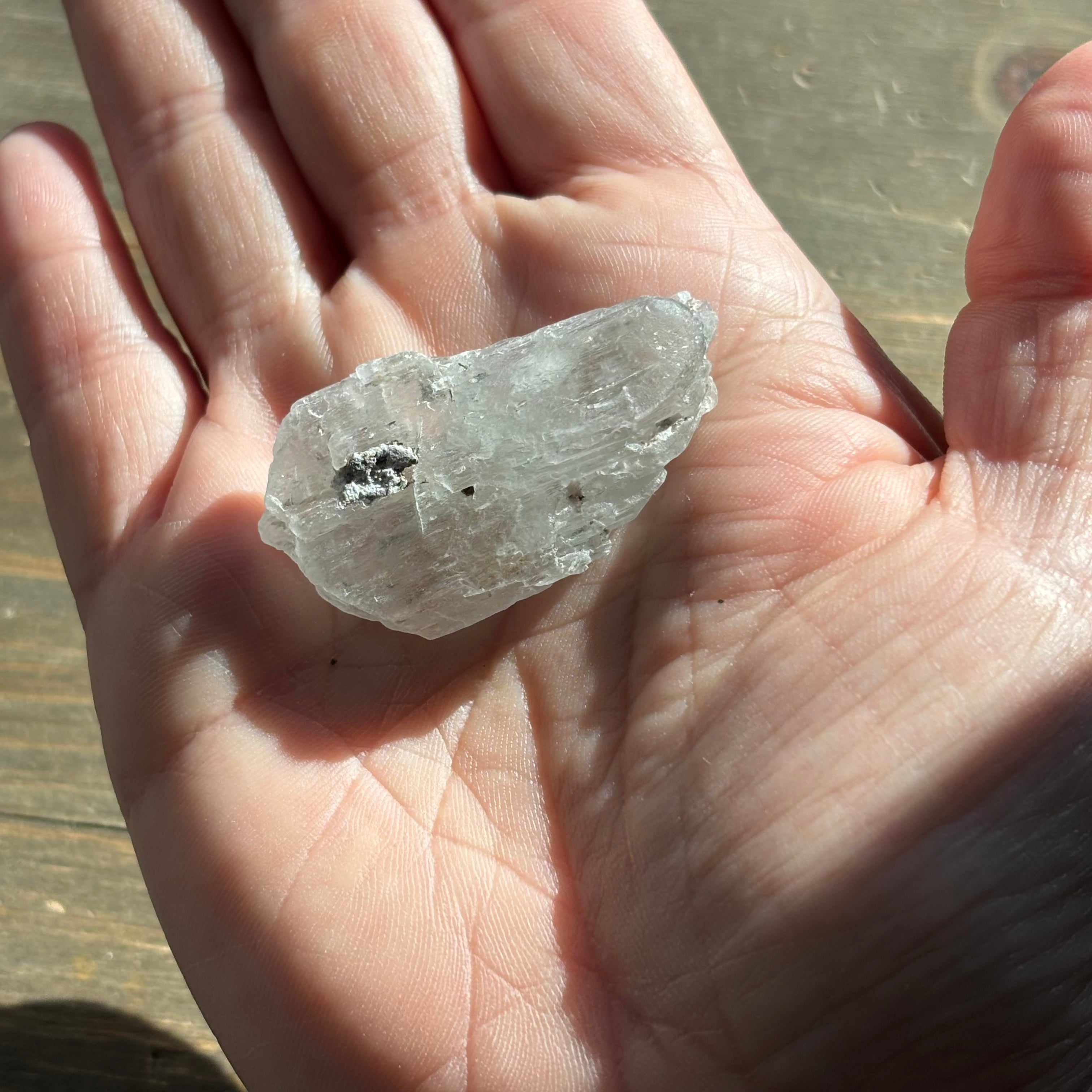 Kunzite (Spodumene) - 043