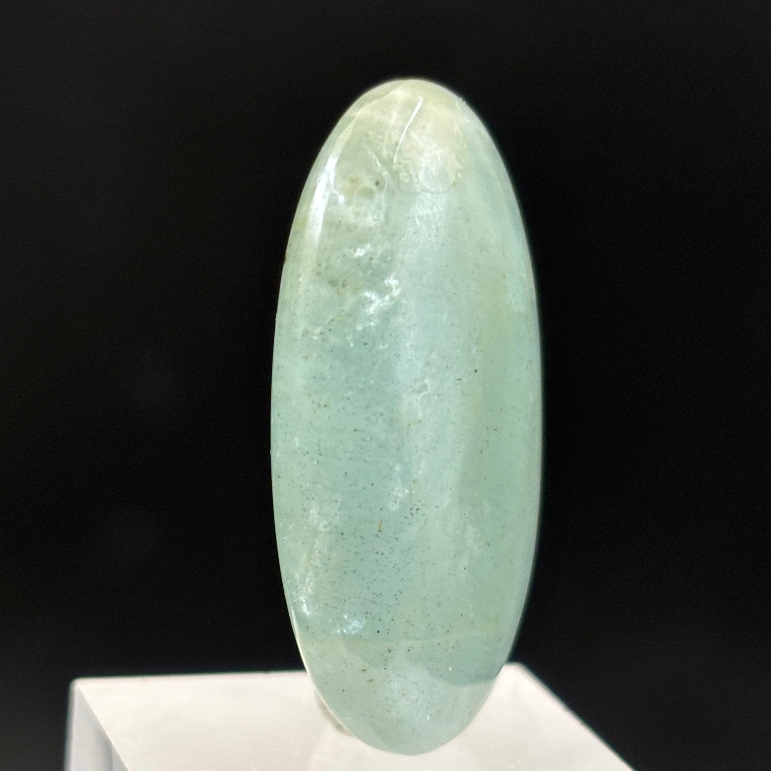 Aquamarine Magic Oval - 037