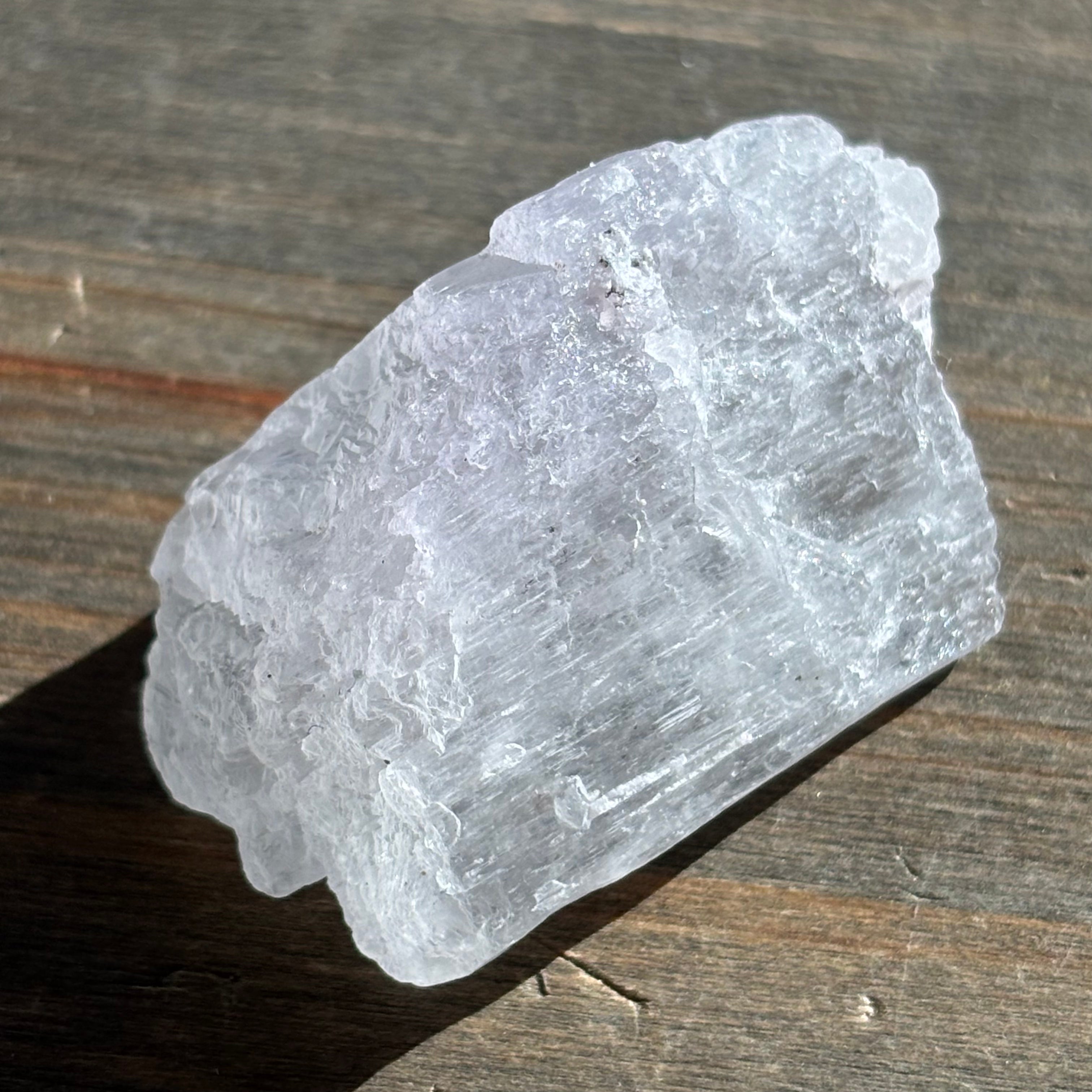 Kunzite (Spodumene) - 048
