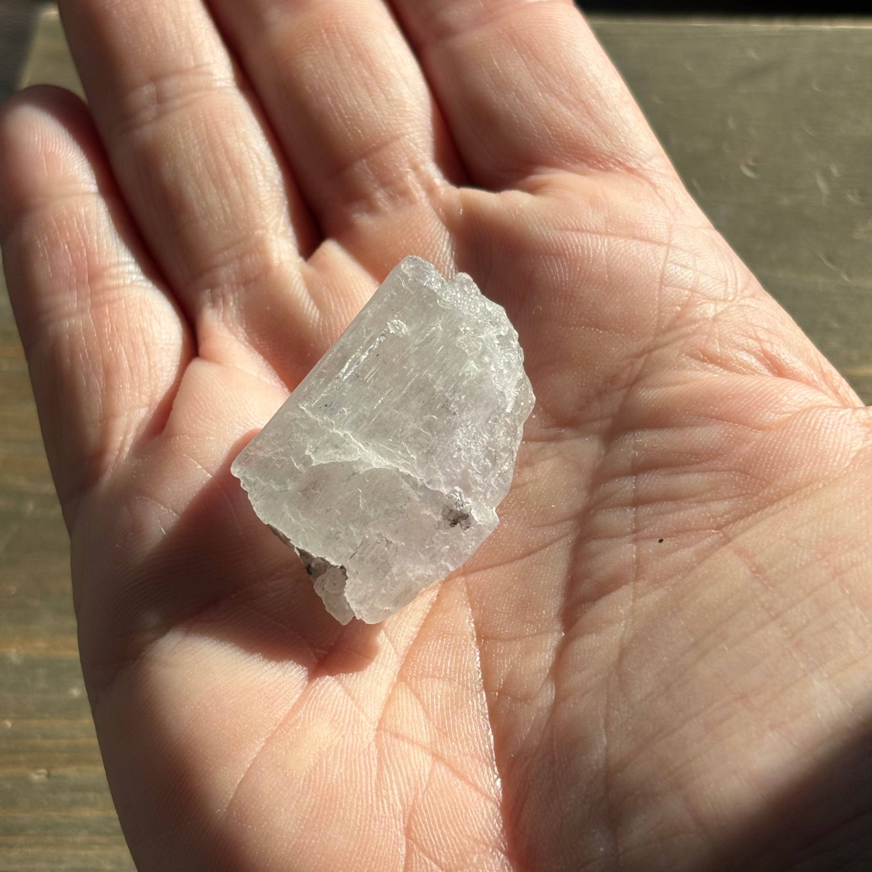Kunzite (Spodumene) - 048