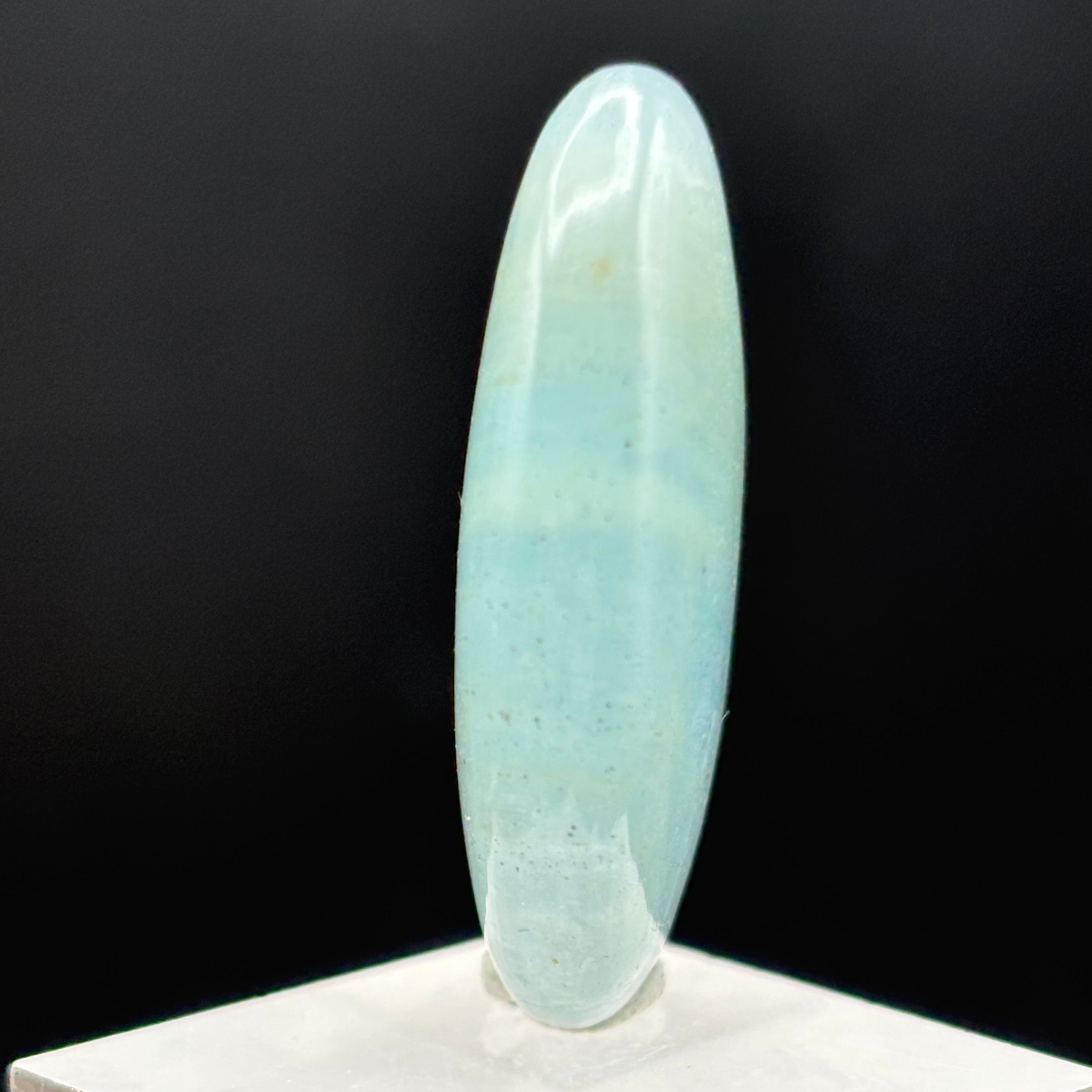 Aquamarine Magic Oval - 038