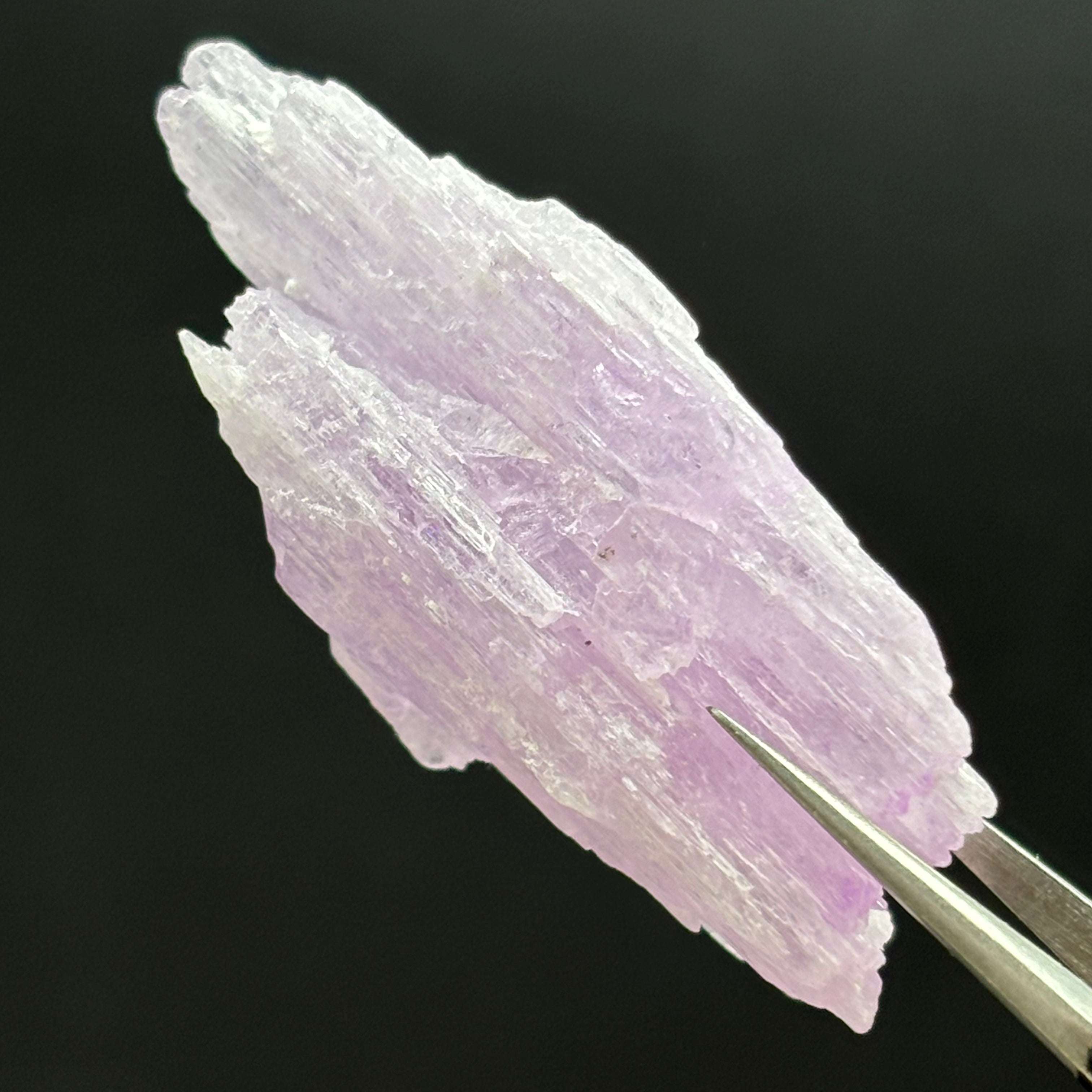 Kunzite (Spodumene) - 025