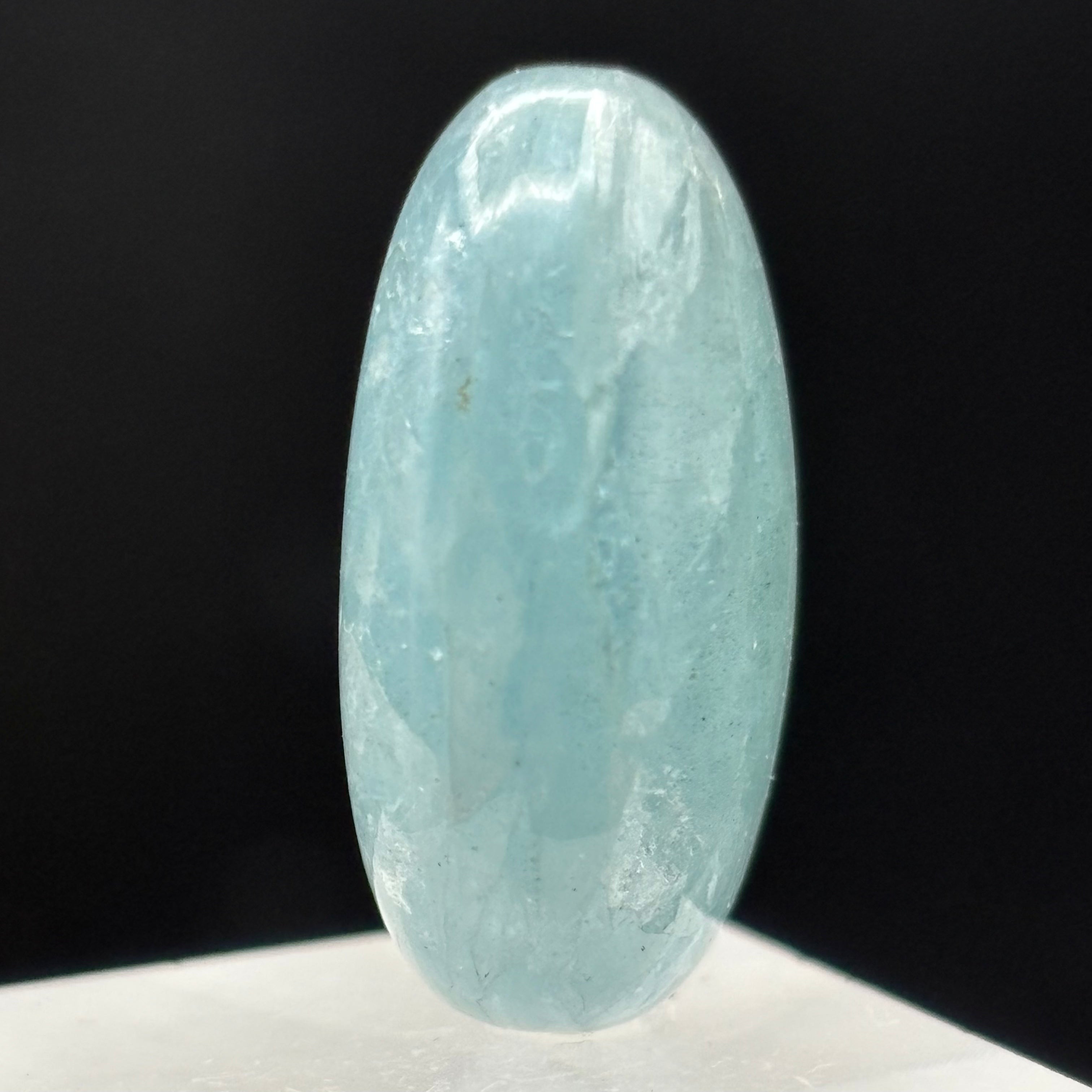 Aquamarine Magic Oval - 046