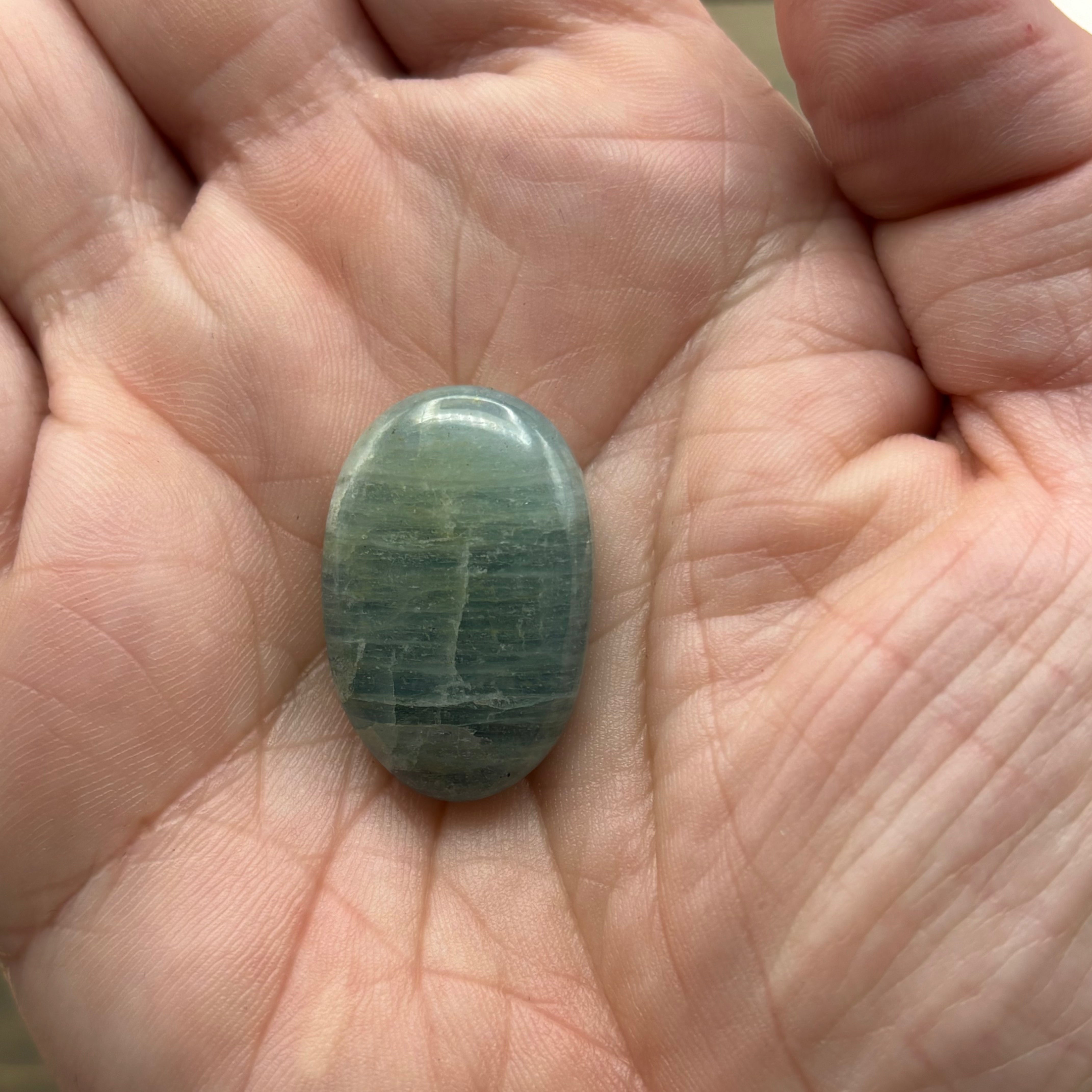 Aquamarine Magic Oval - 047