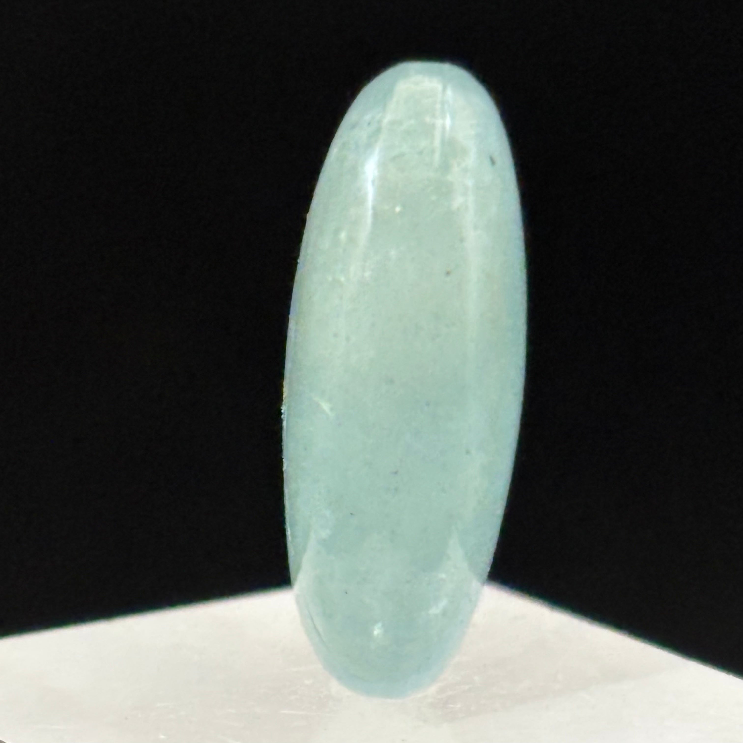 Aquamarine Magic Oval - 051