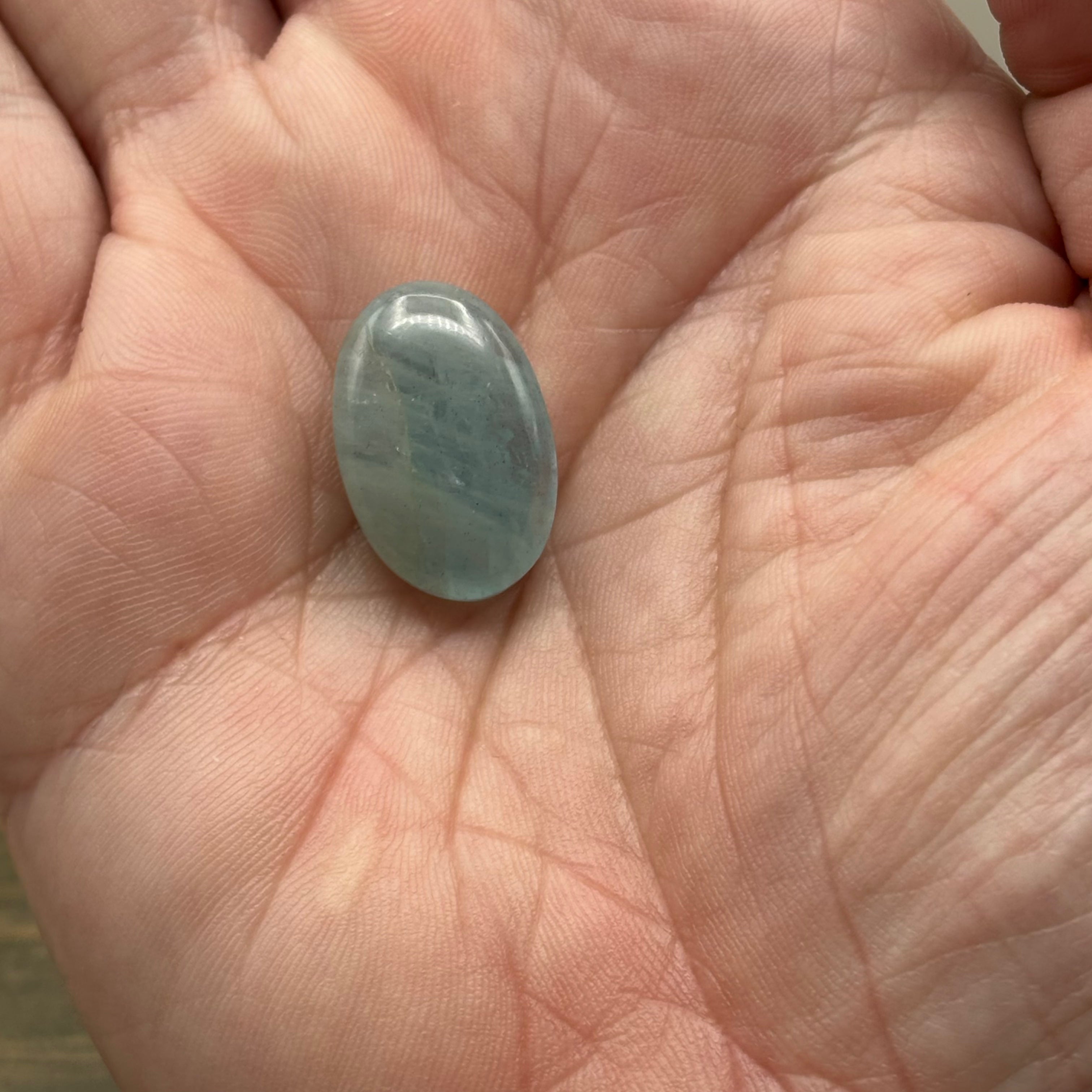 Aquamarine Magic Oval - 051