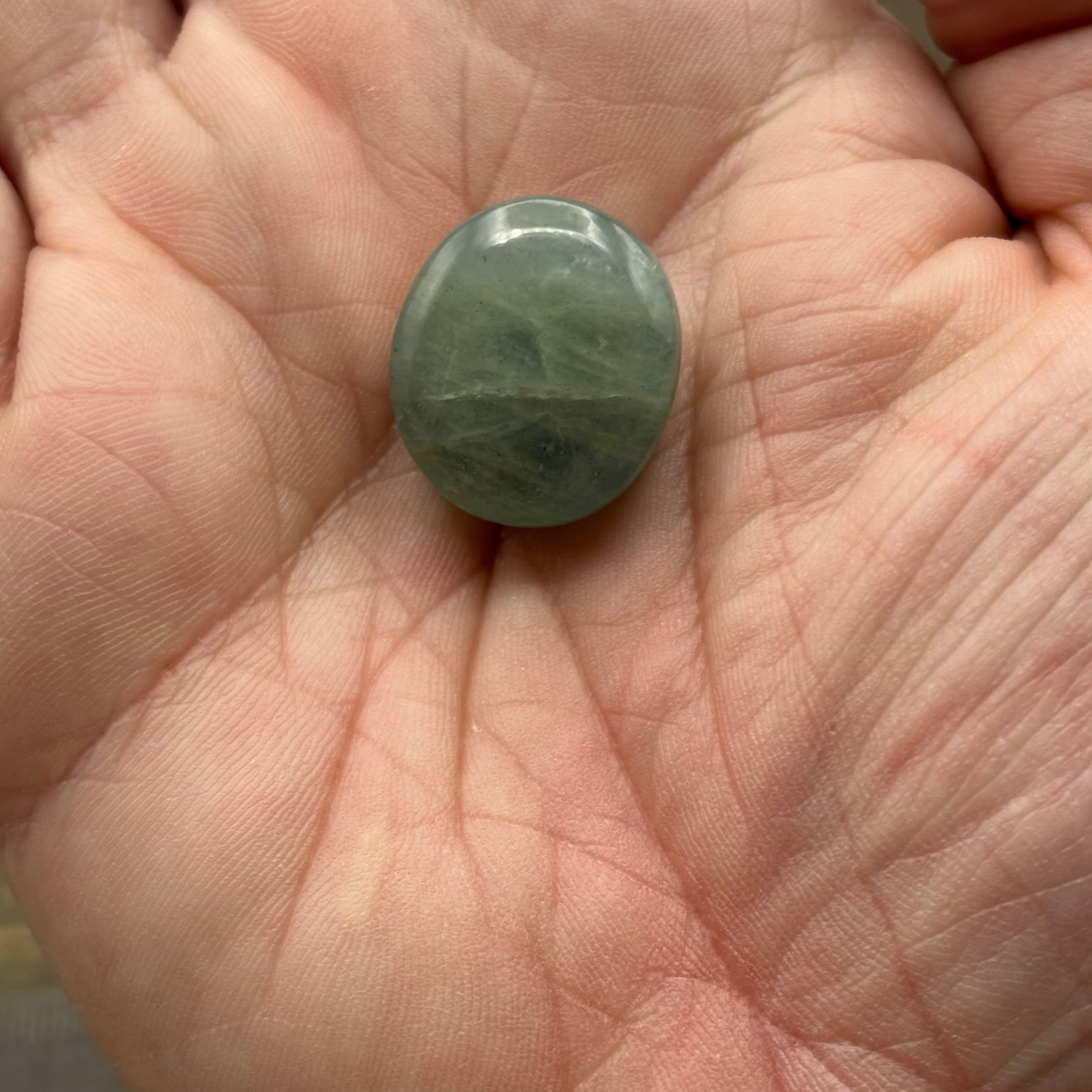 Aquamarine Magic Oval - 053