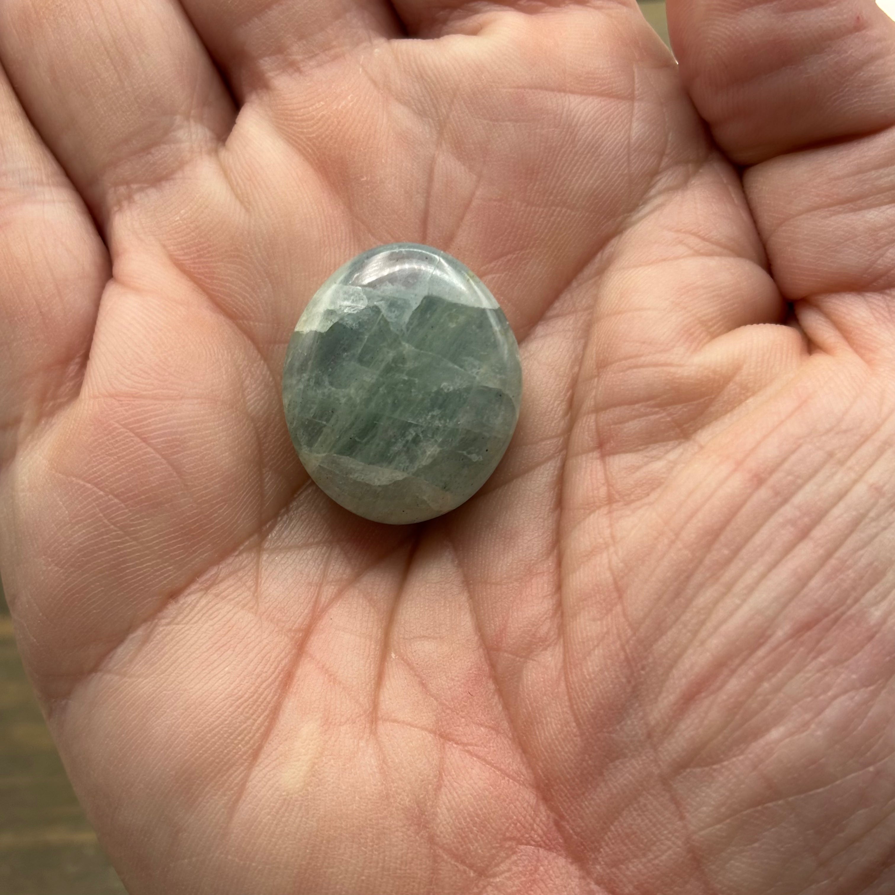 Aquamarine Magic Oval - 056