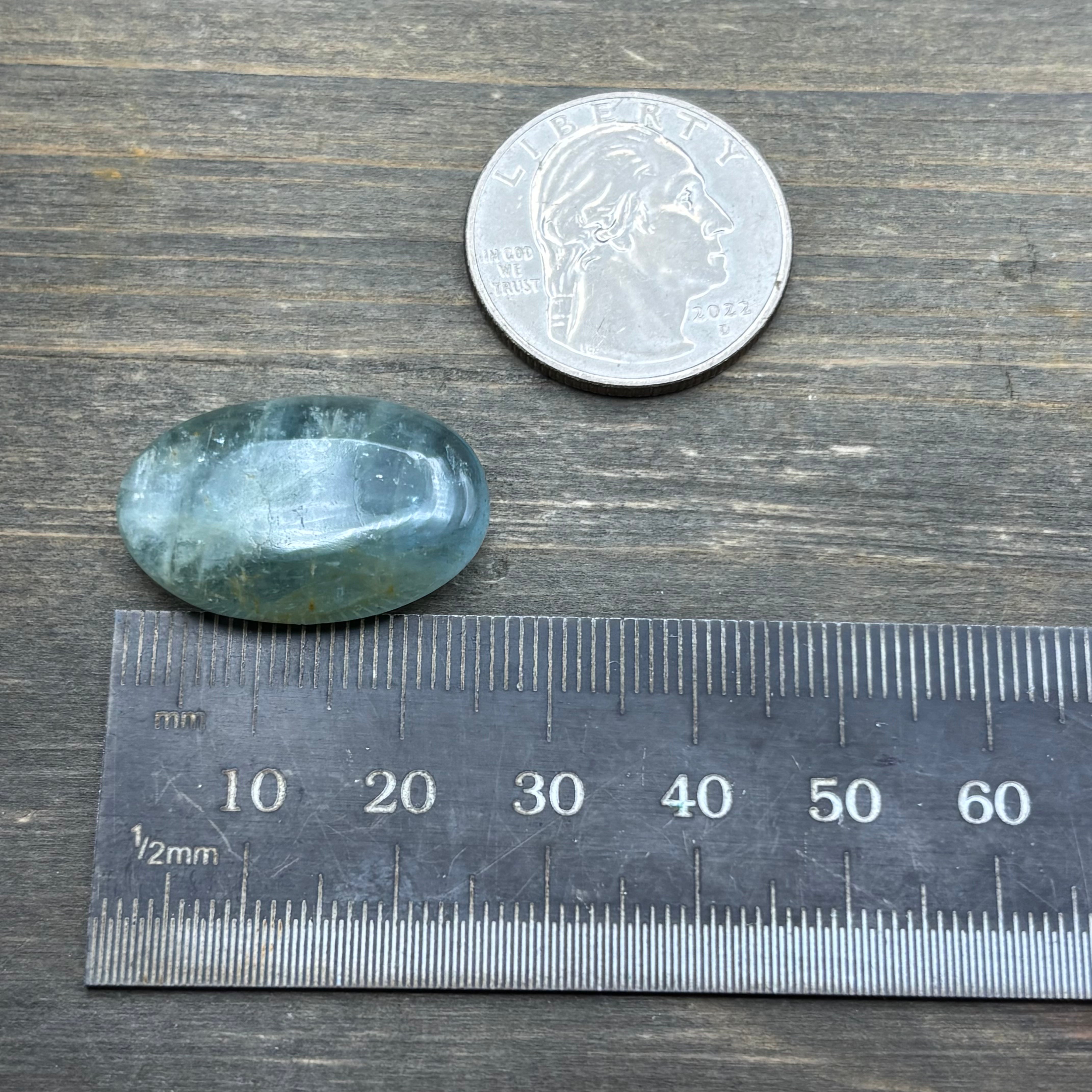 Aquamarine Magic Oval - 062