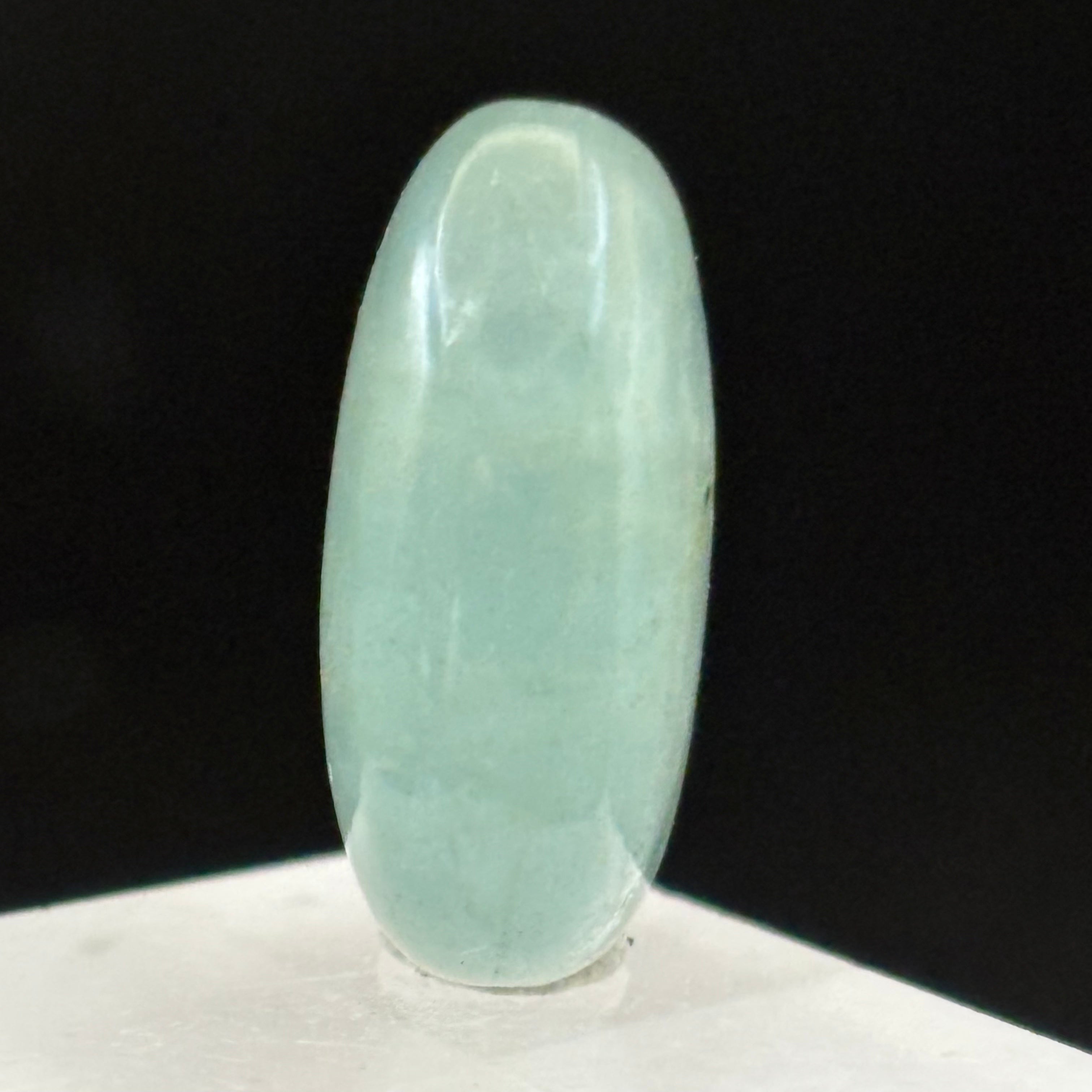 Aquamarine Magic Oval - 063
