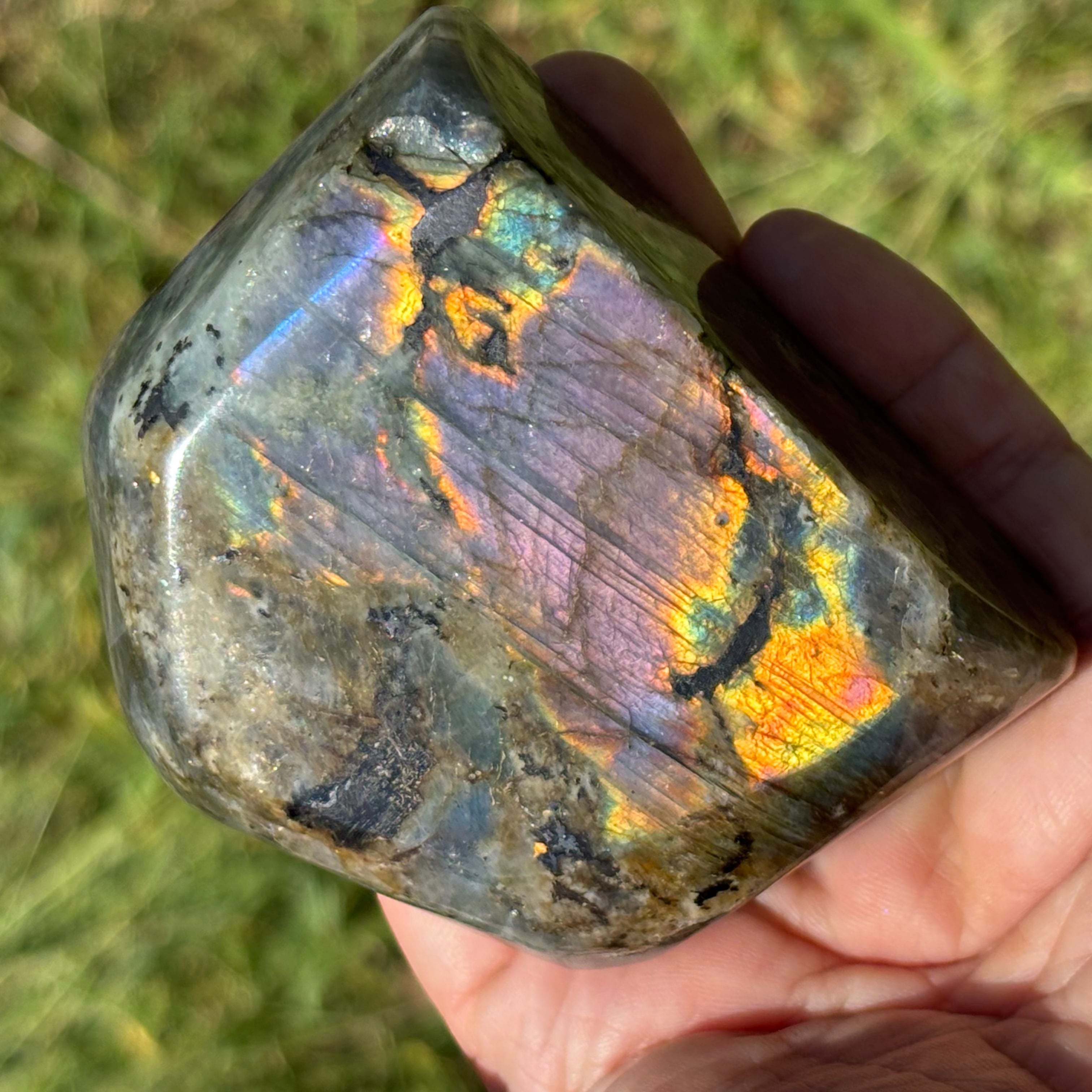 Rare Labradorite - 249