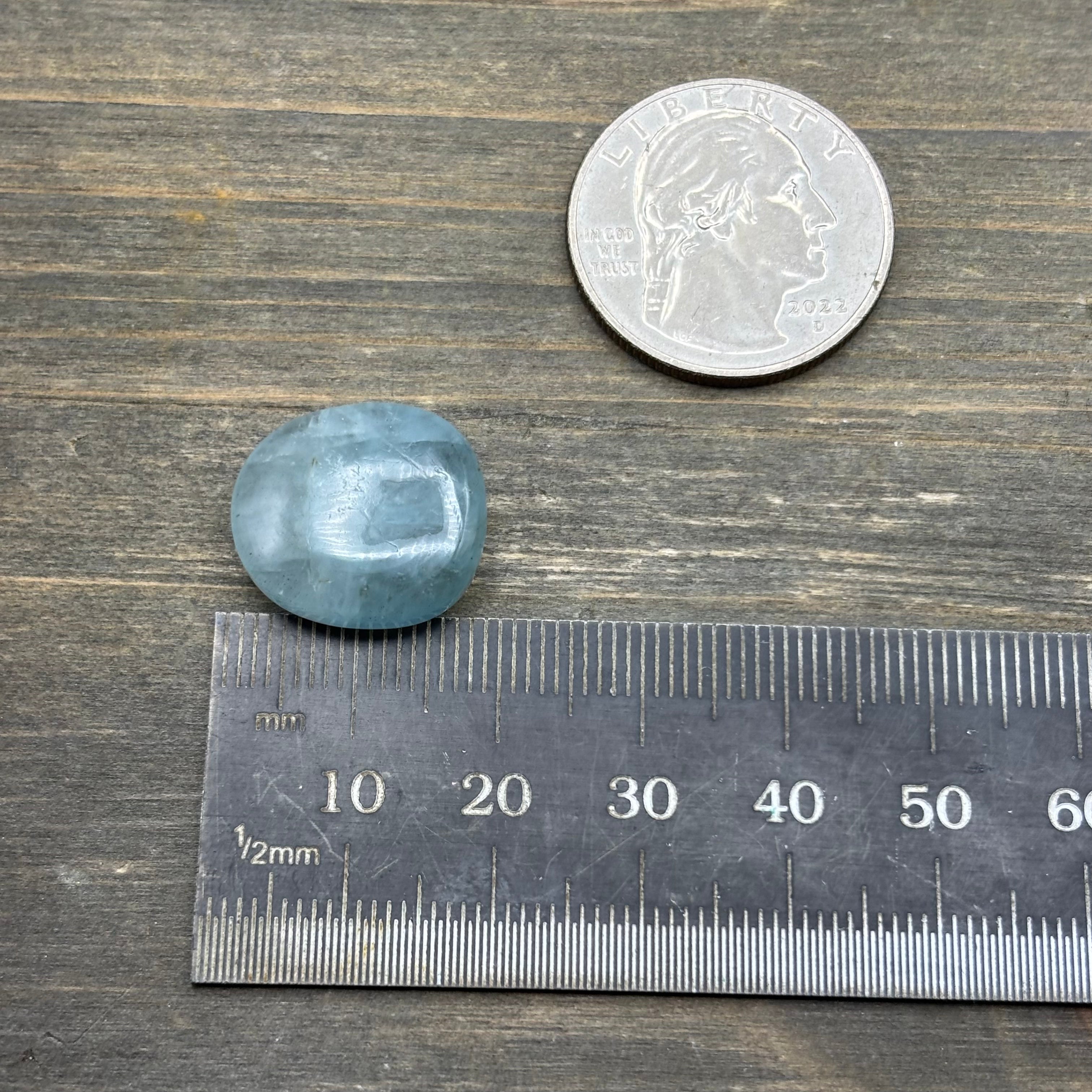 Aquamarine Magic Oval - 065