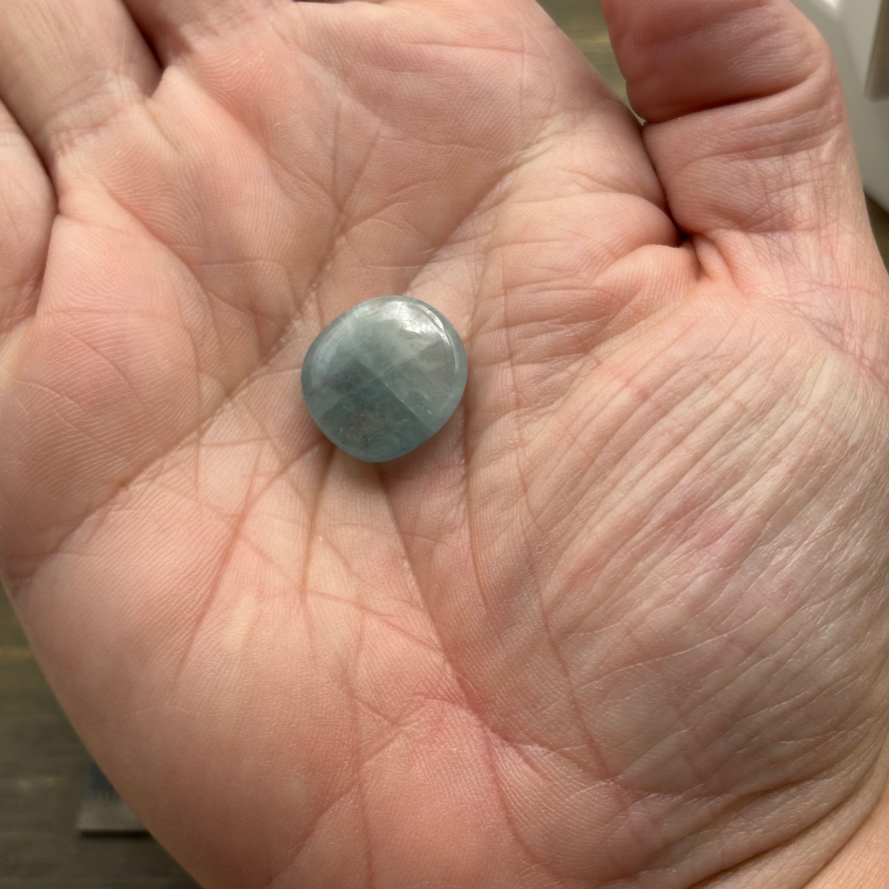 Aquamarine Magic Oval - 065
