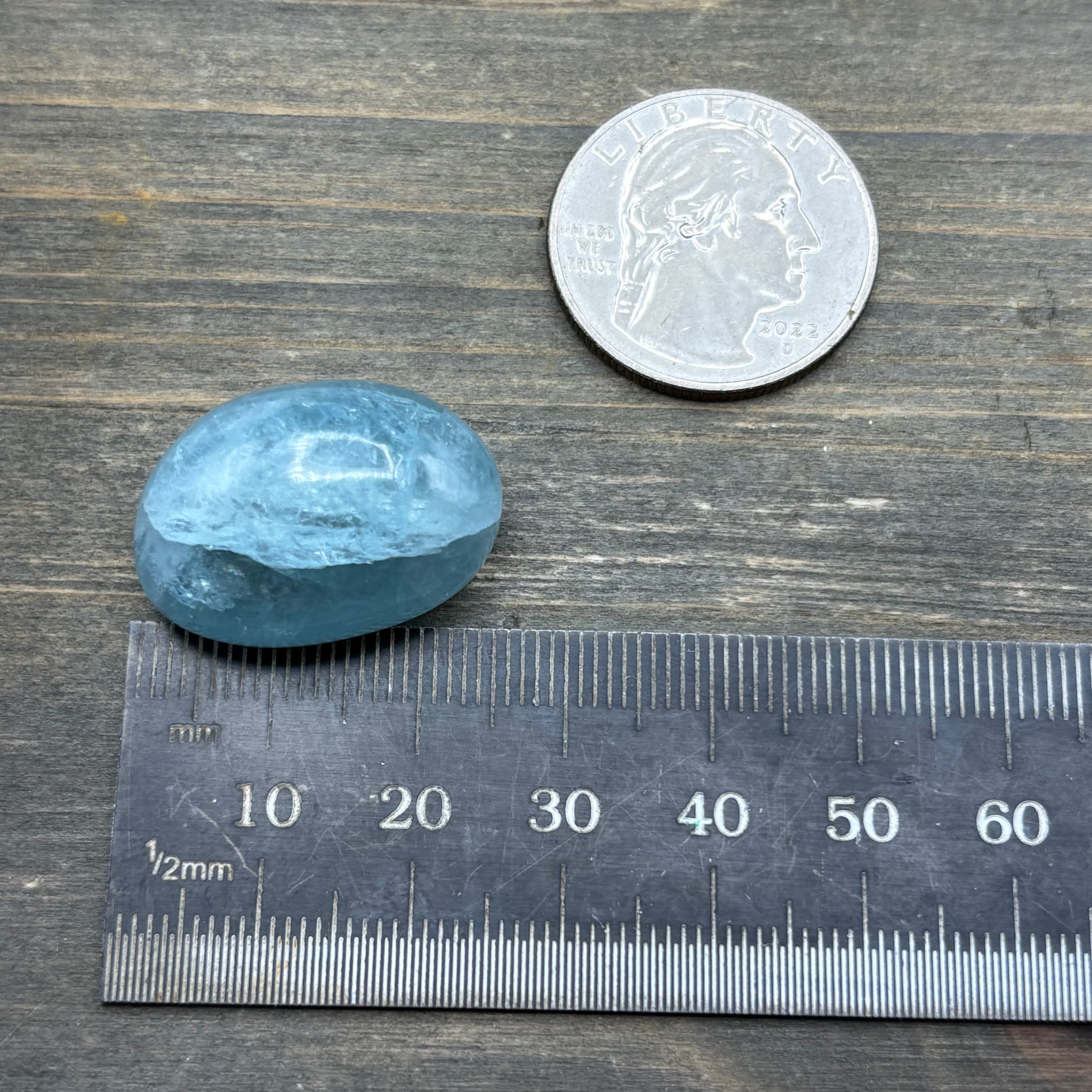 Aquamarine Magic Oval - 068