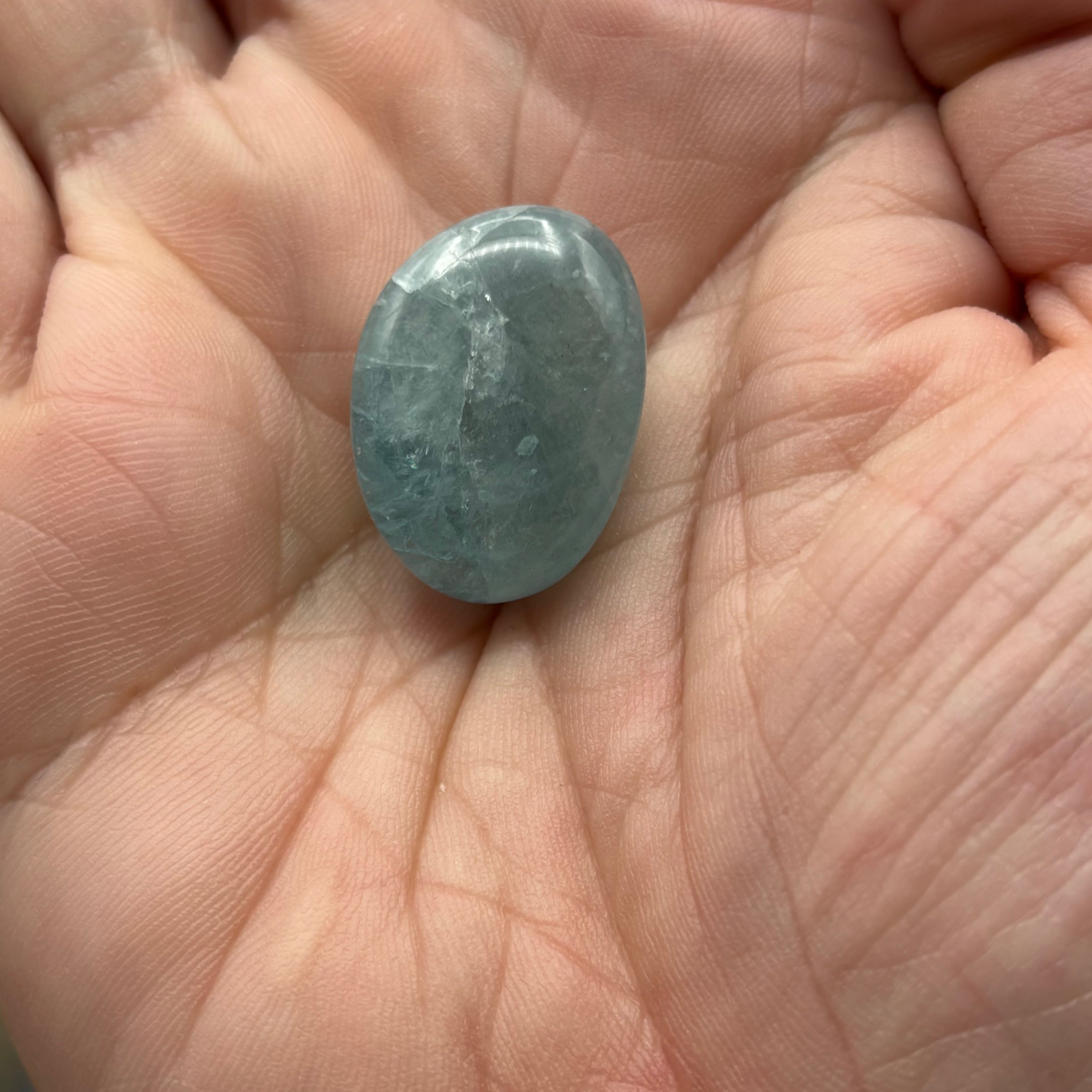 Aquamarine Magic Oval - 068