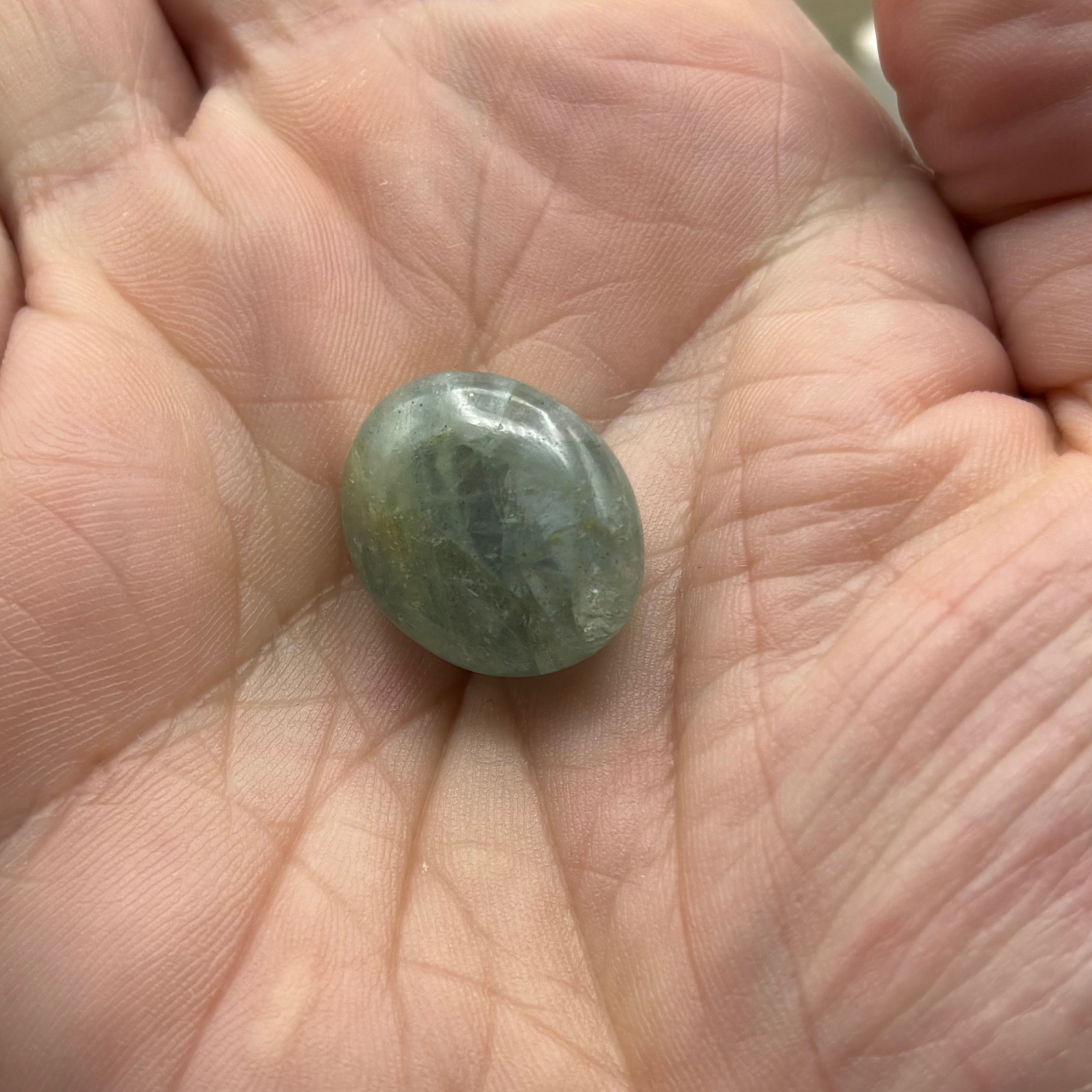 Aquamarine Magic Oval - 069