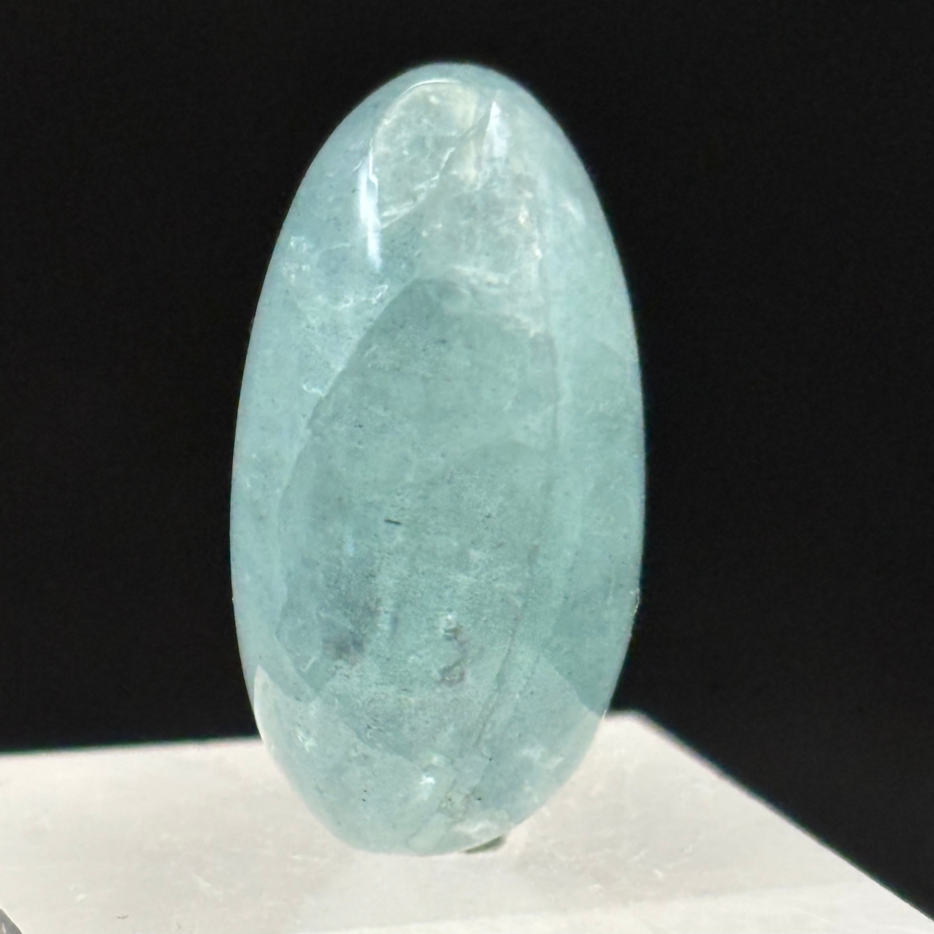 Aquamarine Magic Oval - 074