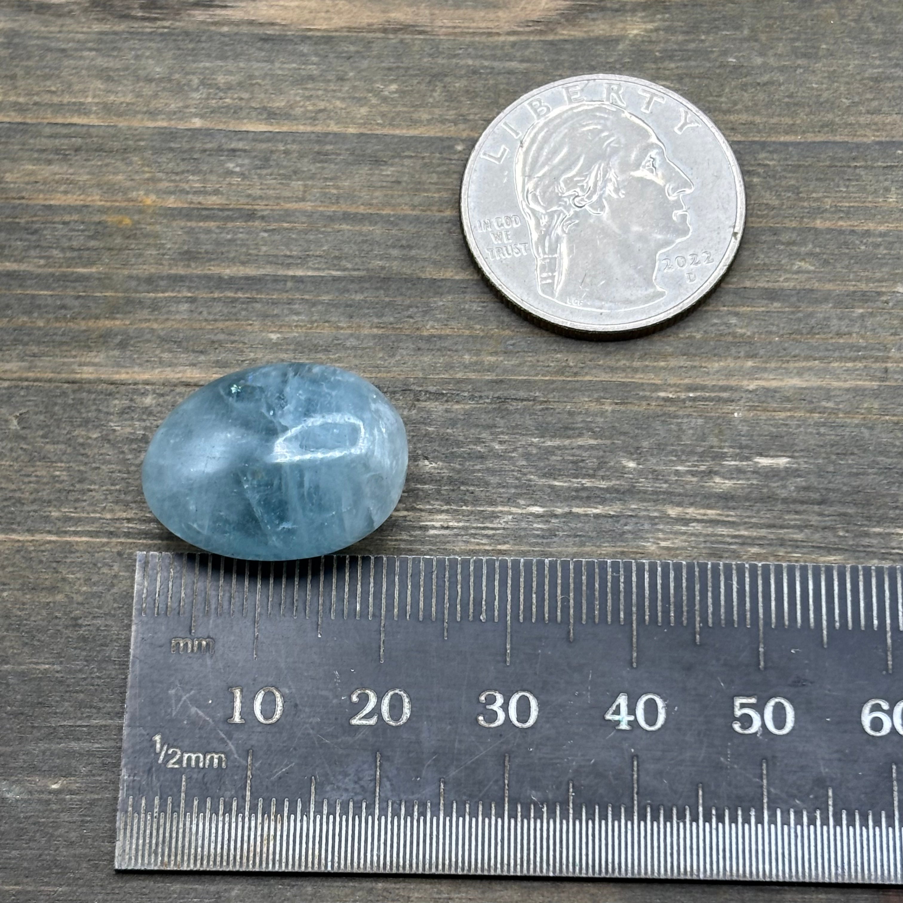 Aquamarine Magic Oval - 075