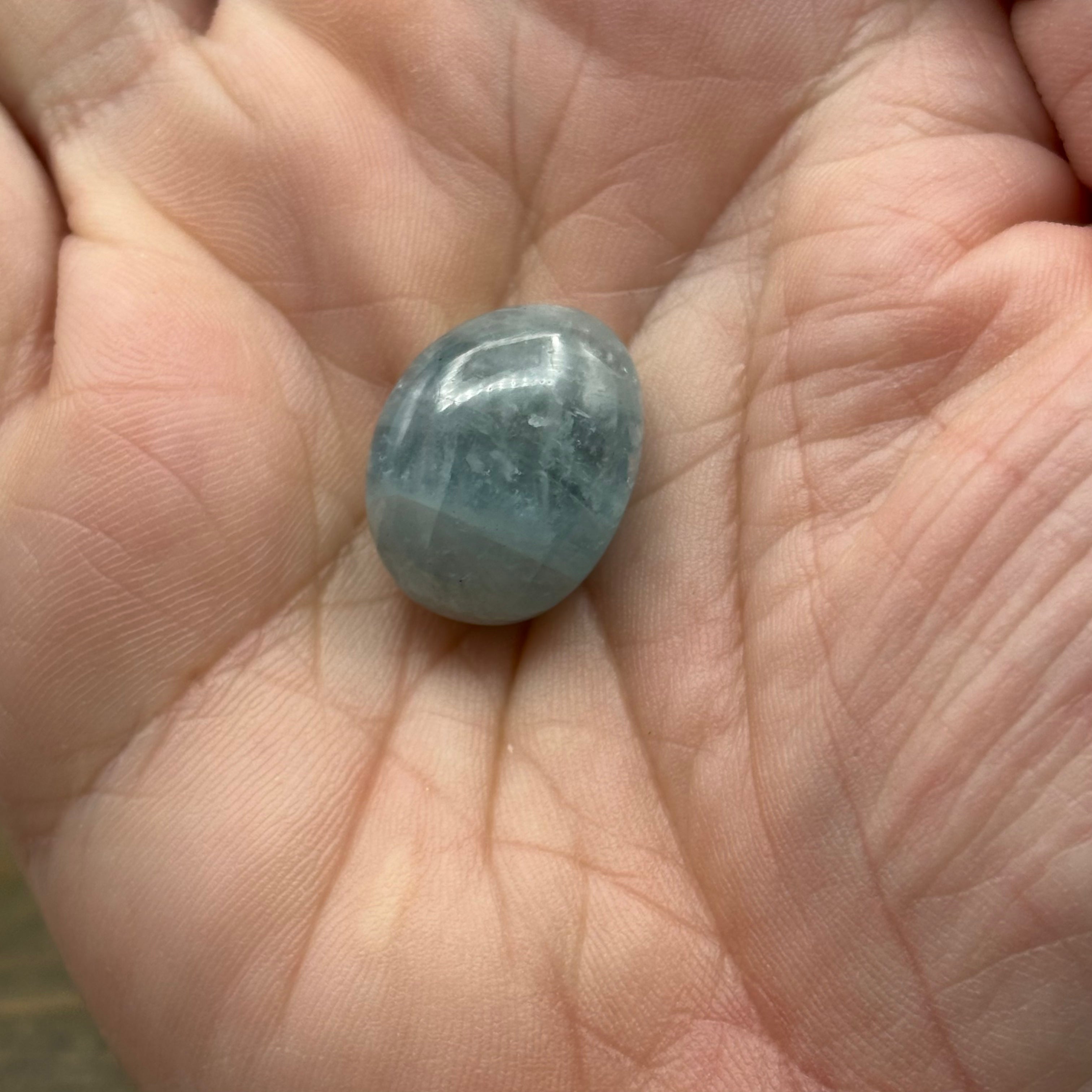 Aquamarine Magic Oval - 075