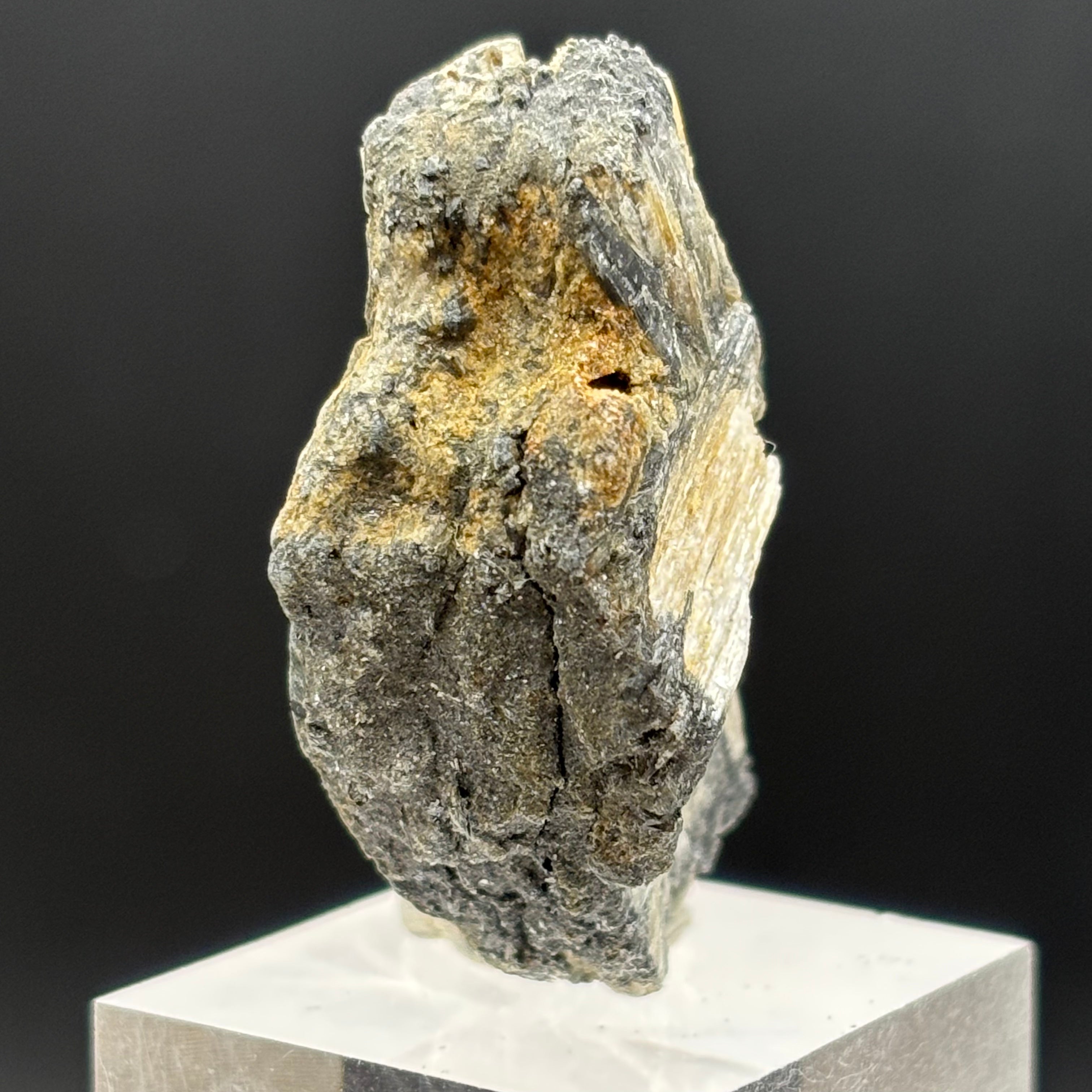 Siberian Chiastolite - 018