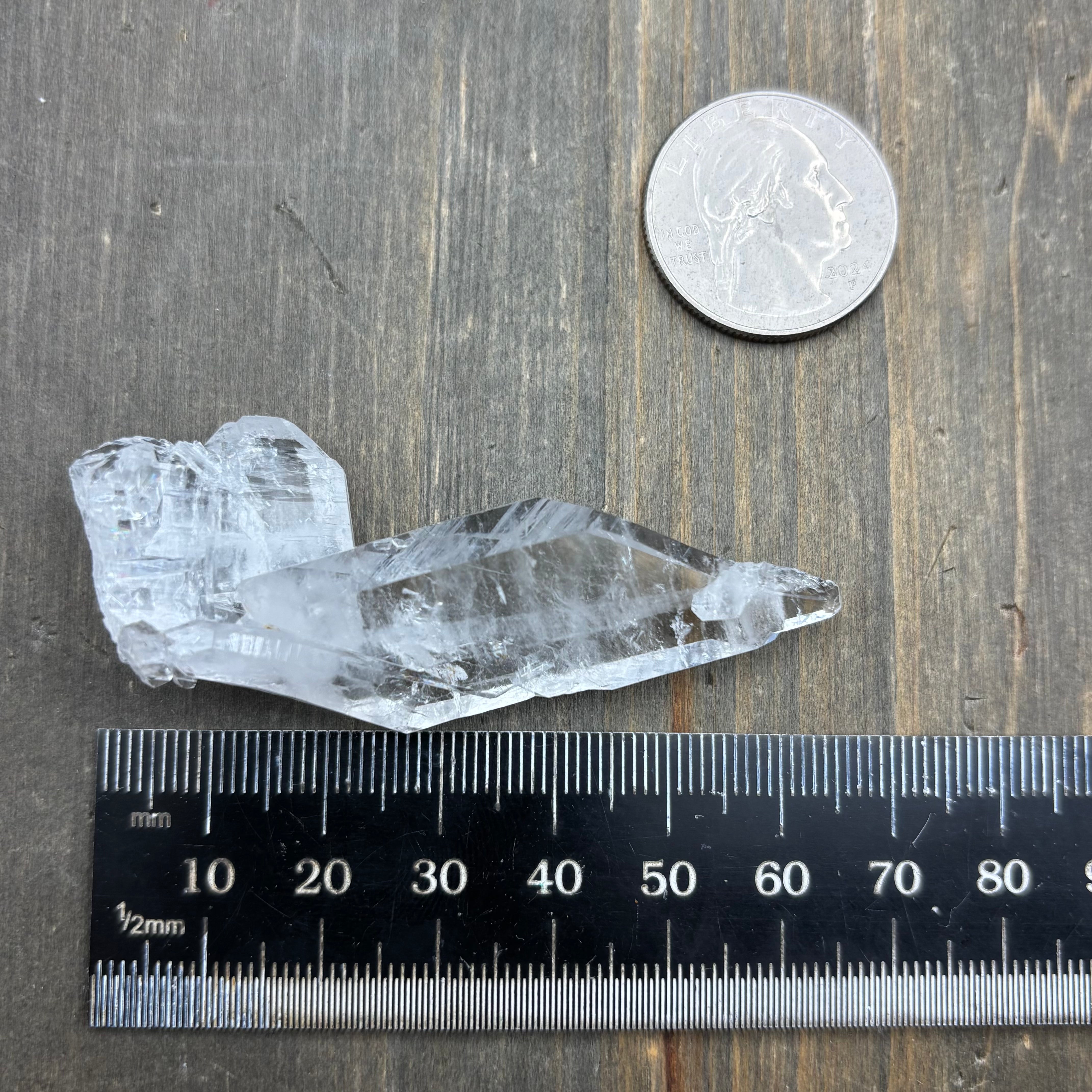 Highly Transparent Faden Quartz - 199