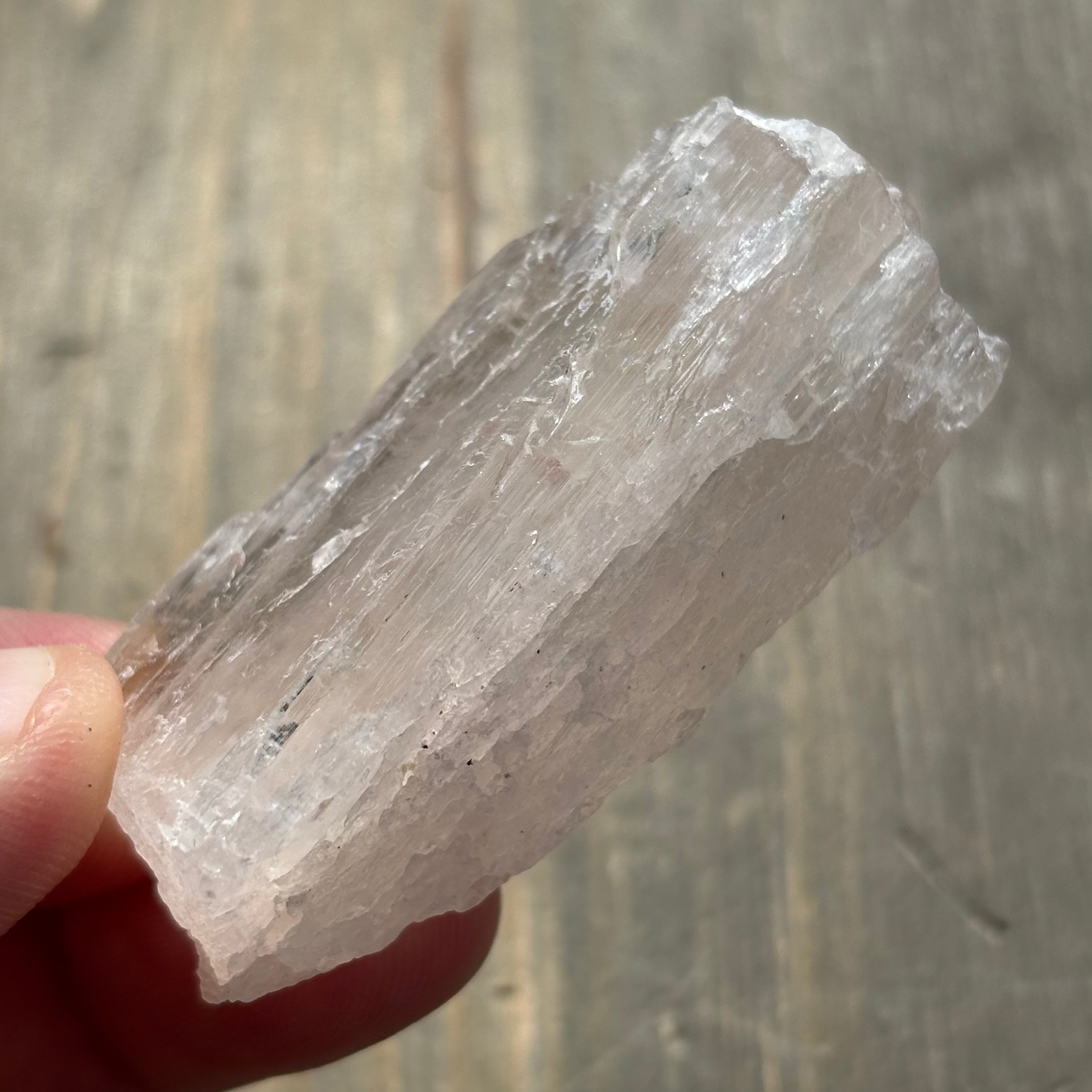 Kunzite (Spodumene) - 001